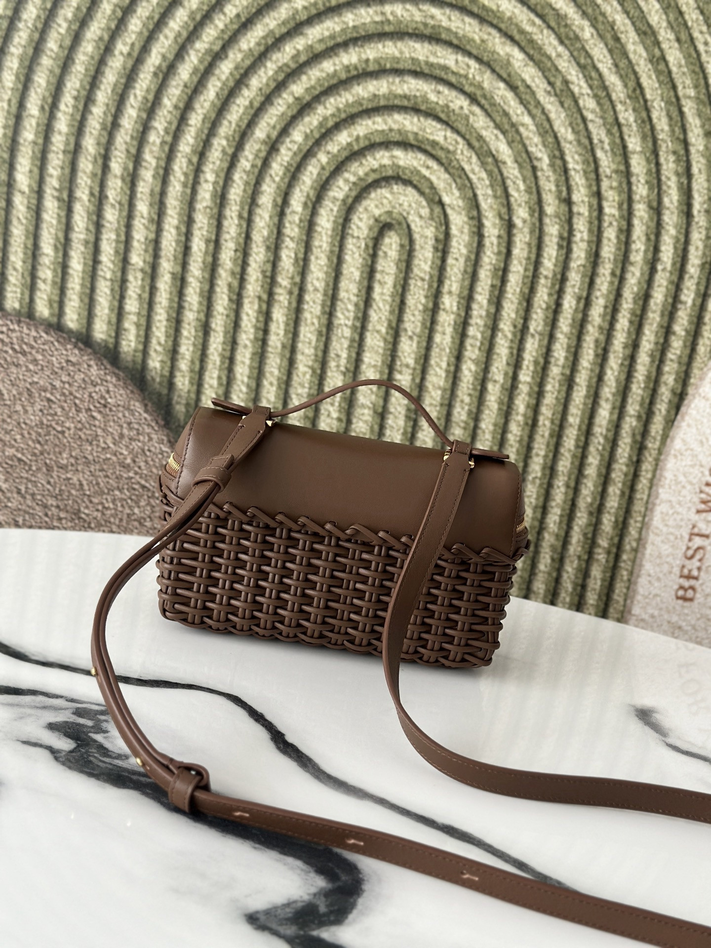 Loro Piana Extra Pocket L19 19 x 11.5 x 7cm