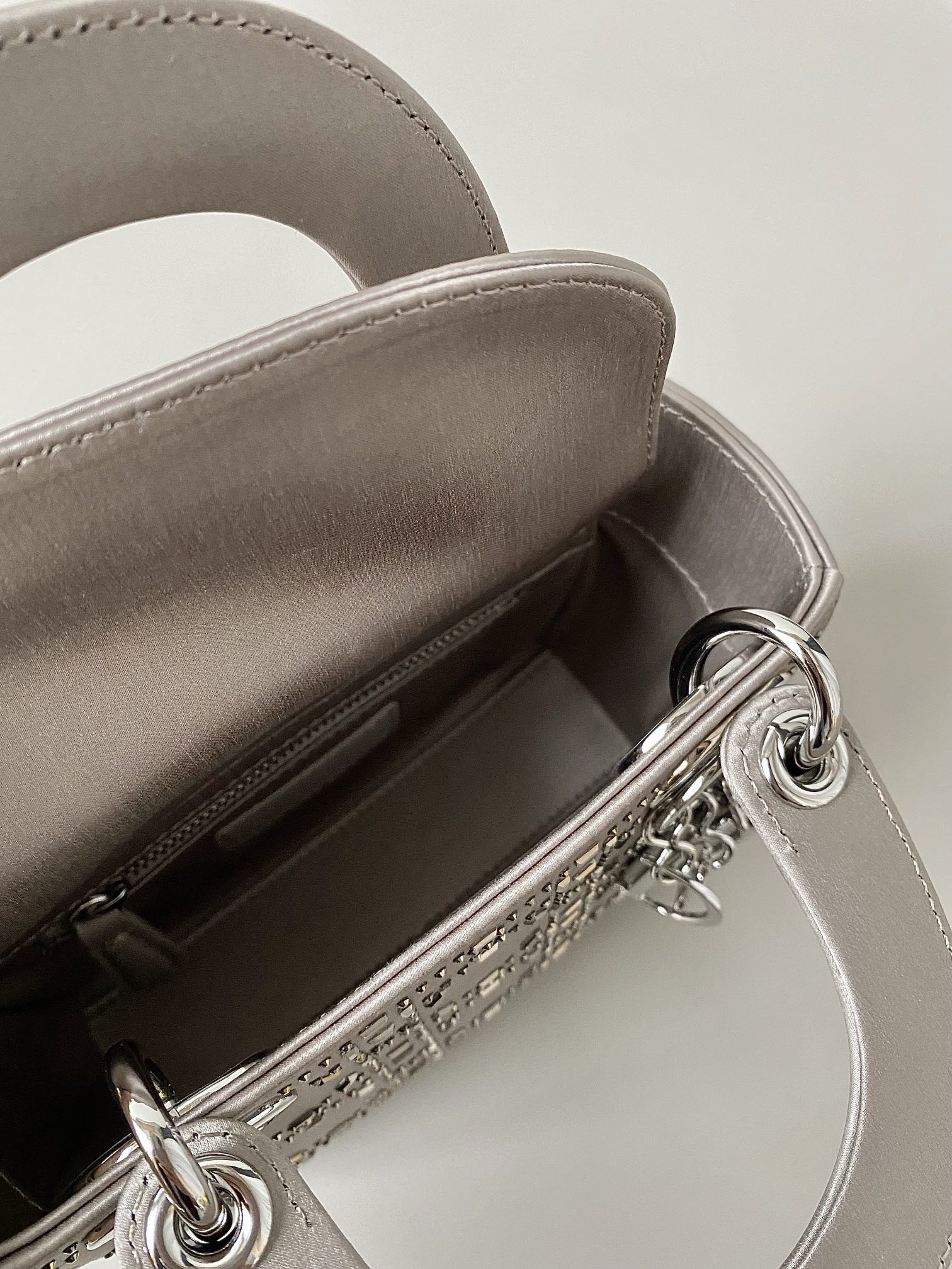 MINI LADY D10r BAG GRAY 6.5 X 6 X 3 INCHES