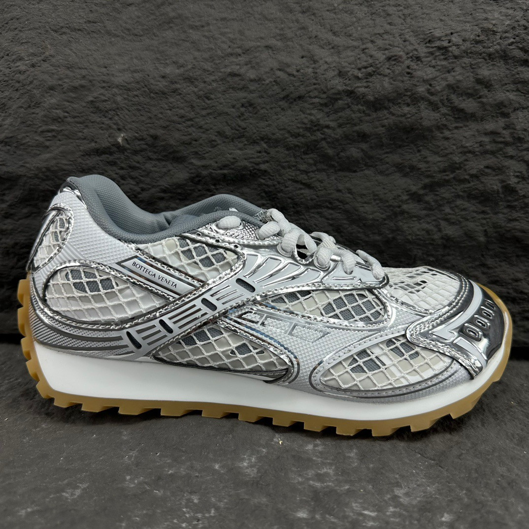 UA B0tt*ga Ven*ta Orbit Sneaker