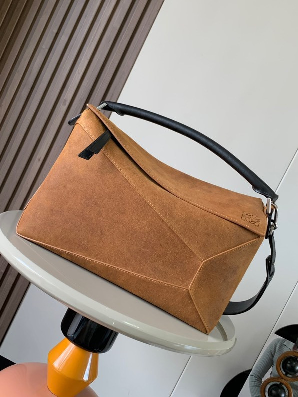 LOEWE Puzzle Edge 33x21x17cm