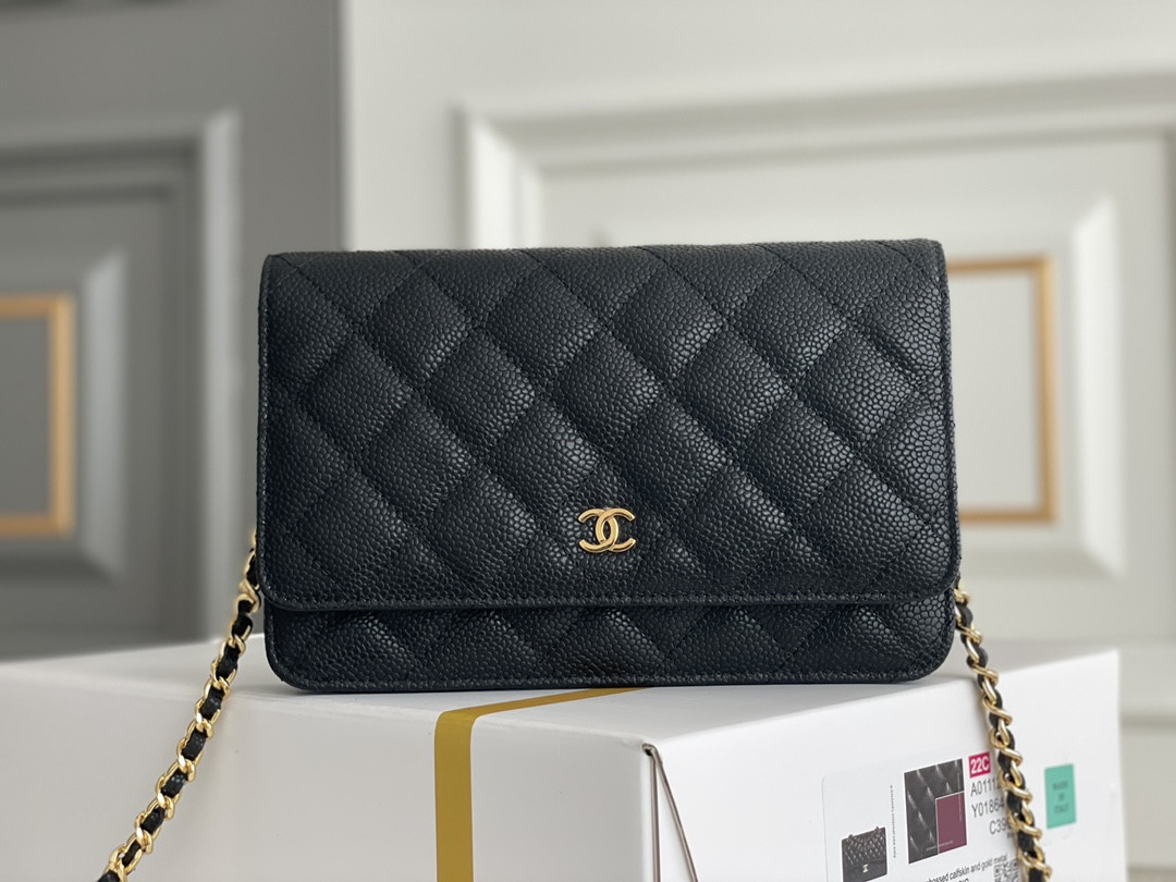 Ch**el WOC CLASSIC WALLET ON CHAIN Gold Buckle 12.3x19.2x3.5cm