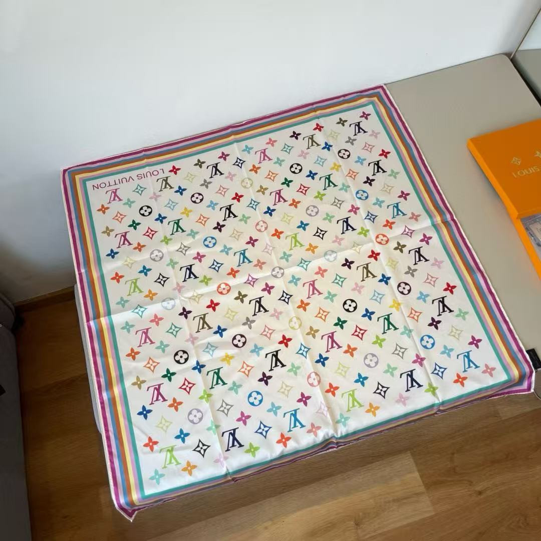 LV Multicolor Shawl 90x90cm