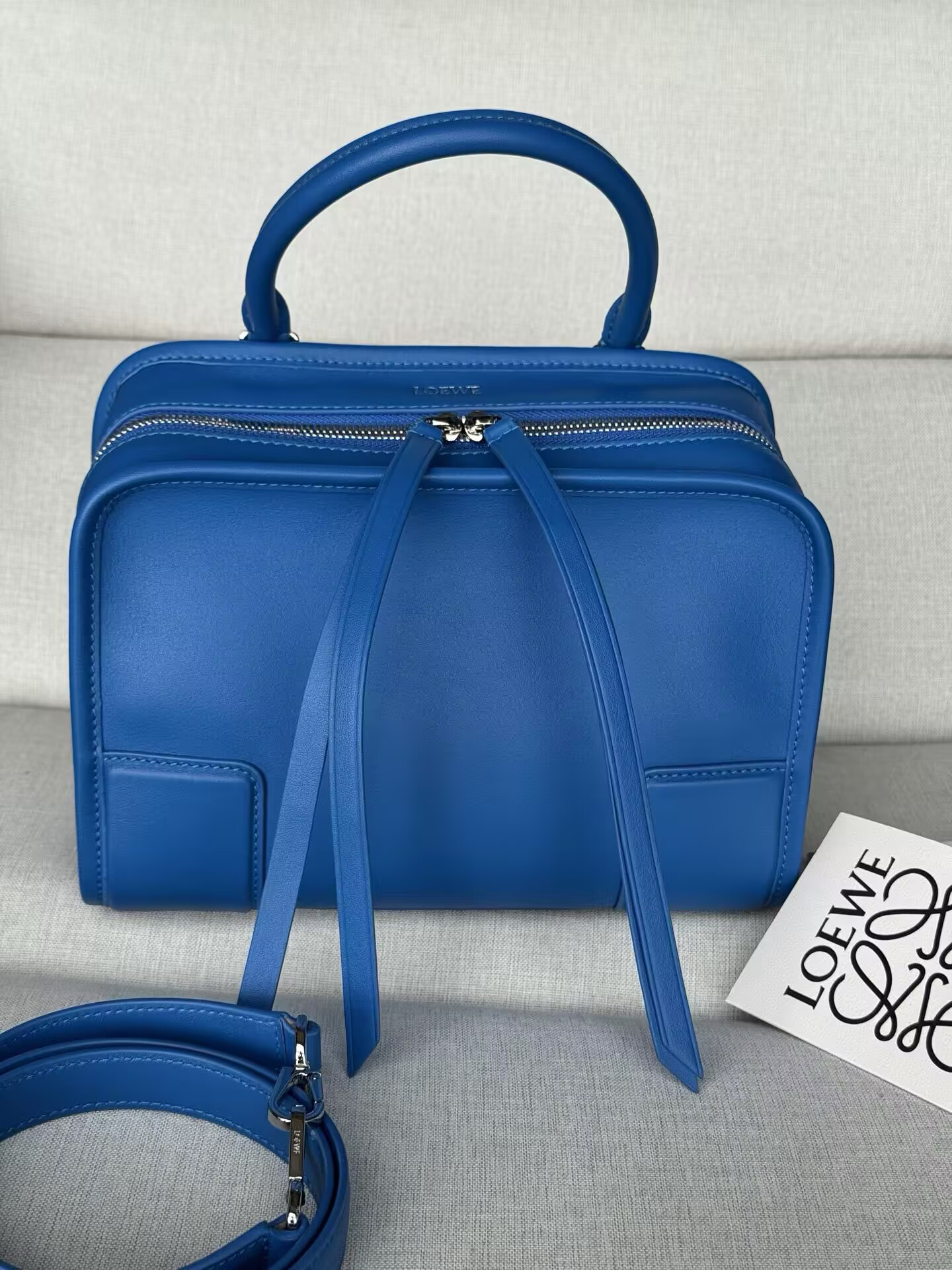 Loewe Small Amazona 180 Bag 24.5x10x18.5cm