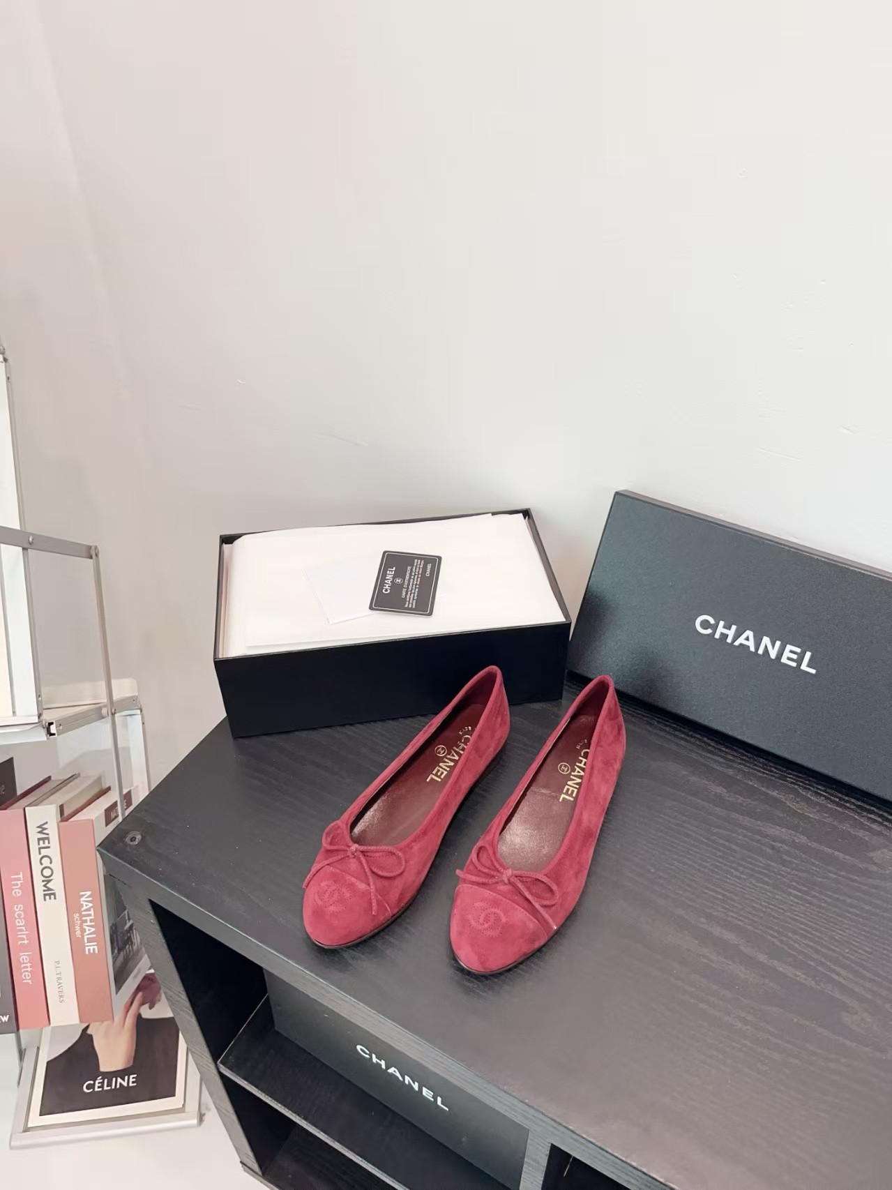 ua Ch**el ballet flats