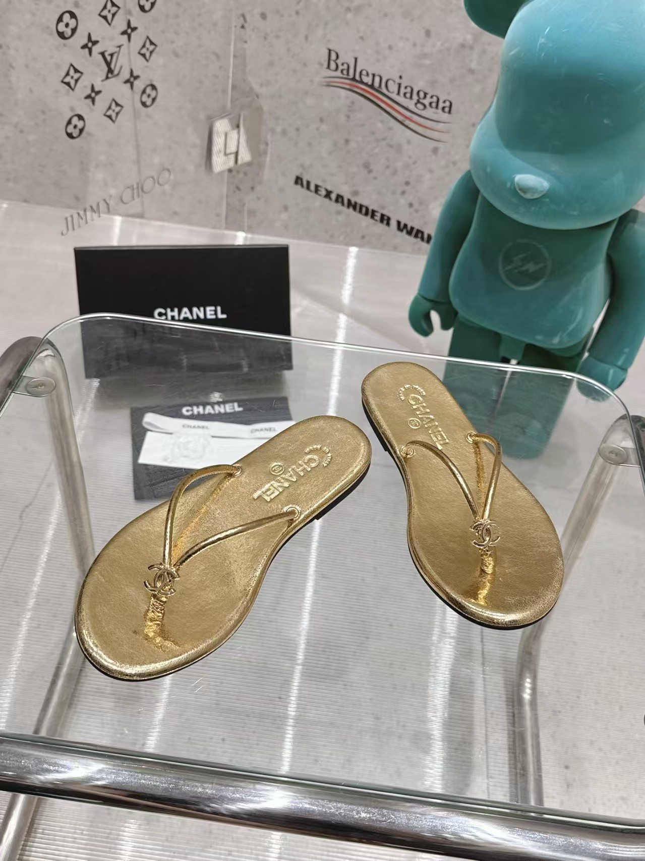UA Chanel Slides