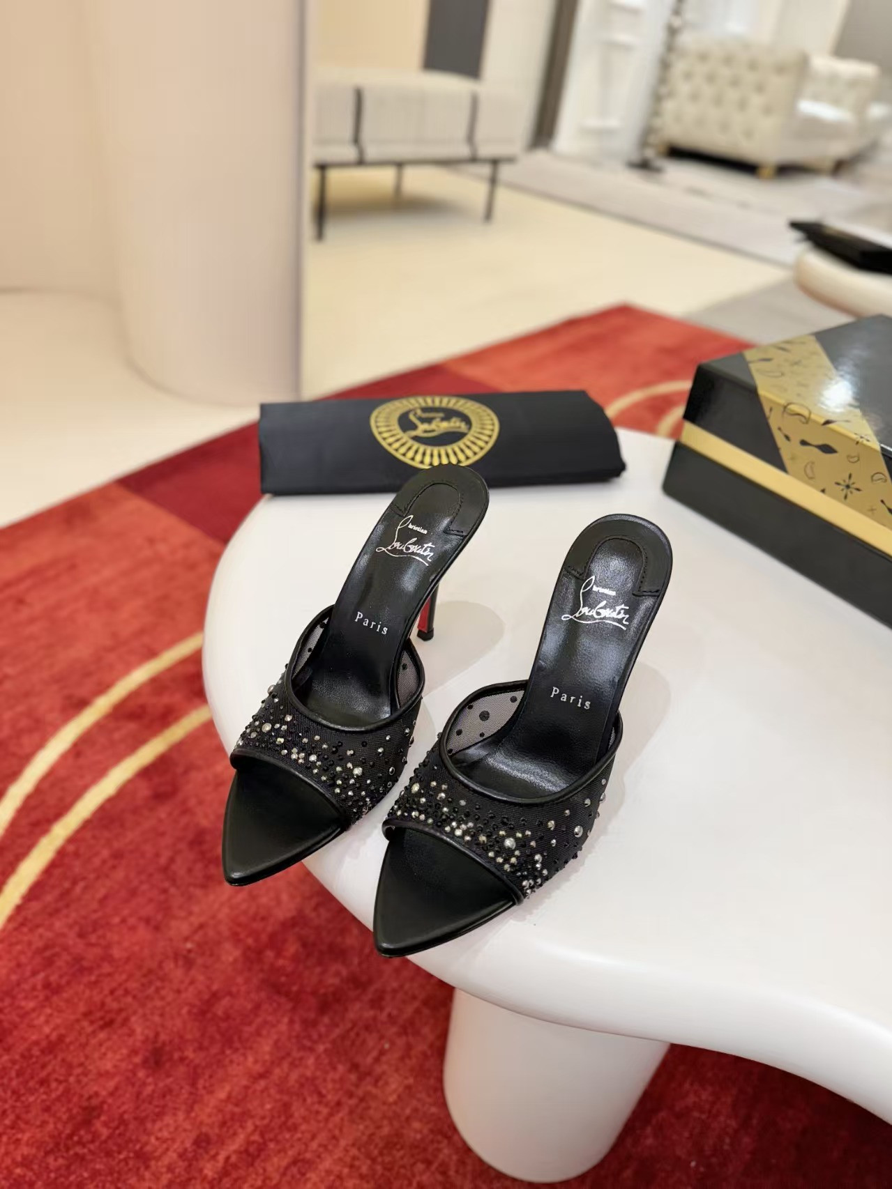 ua Chr1st1an louboutin miss z mule