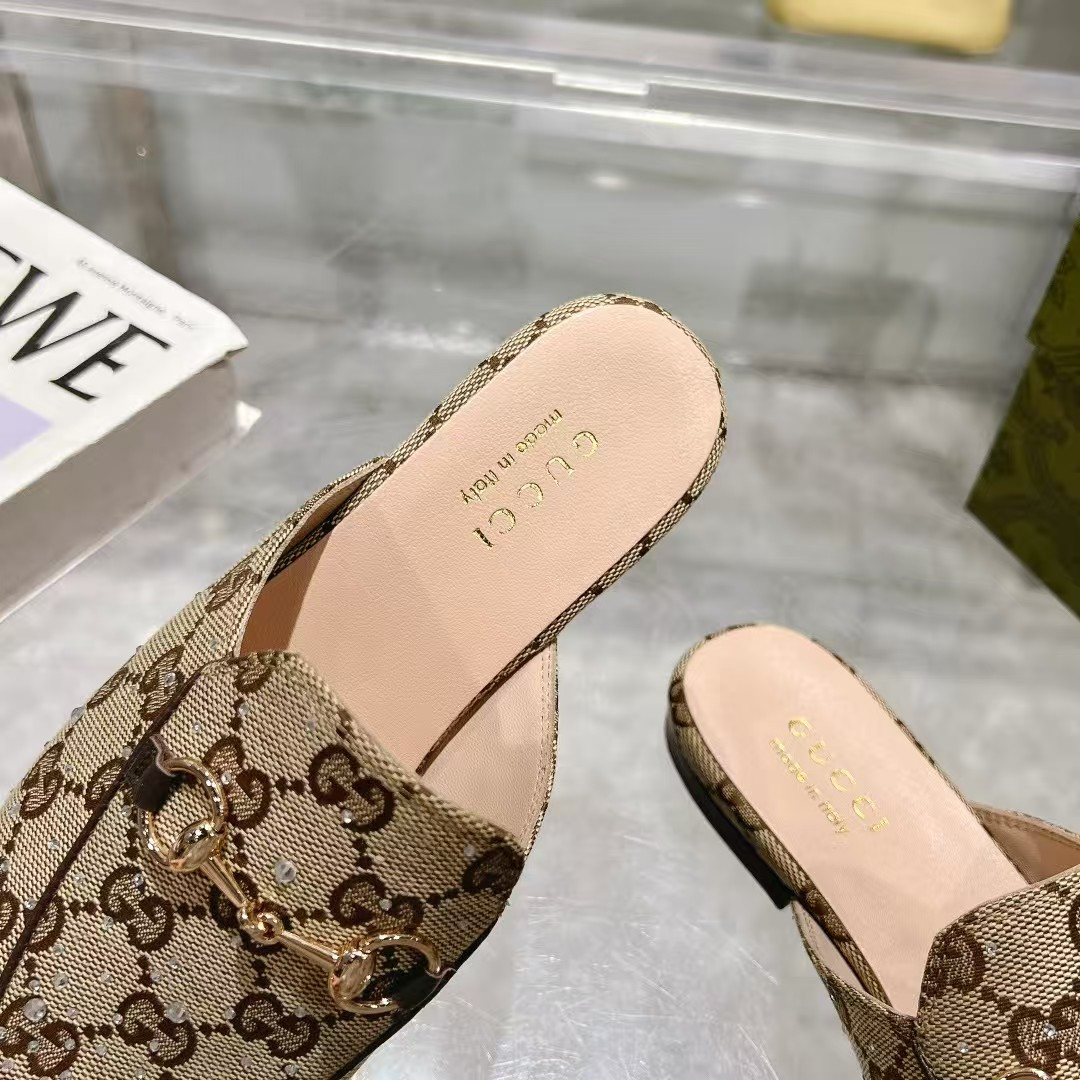 UA Gucci GG Crystal Mule