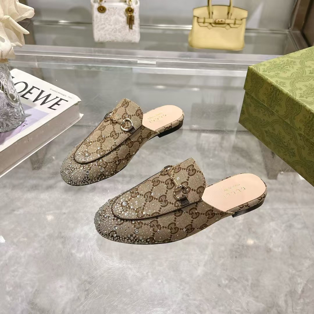 UA Gucci GG Crystal Mule