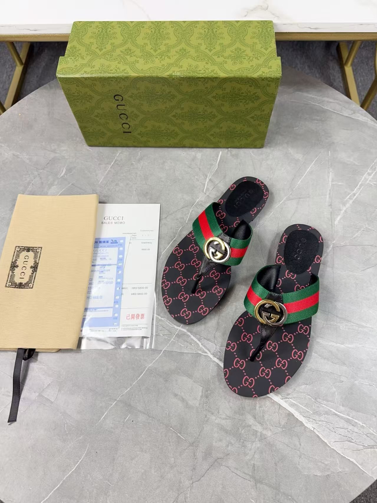 ua Gvc*1 sandal
