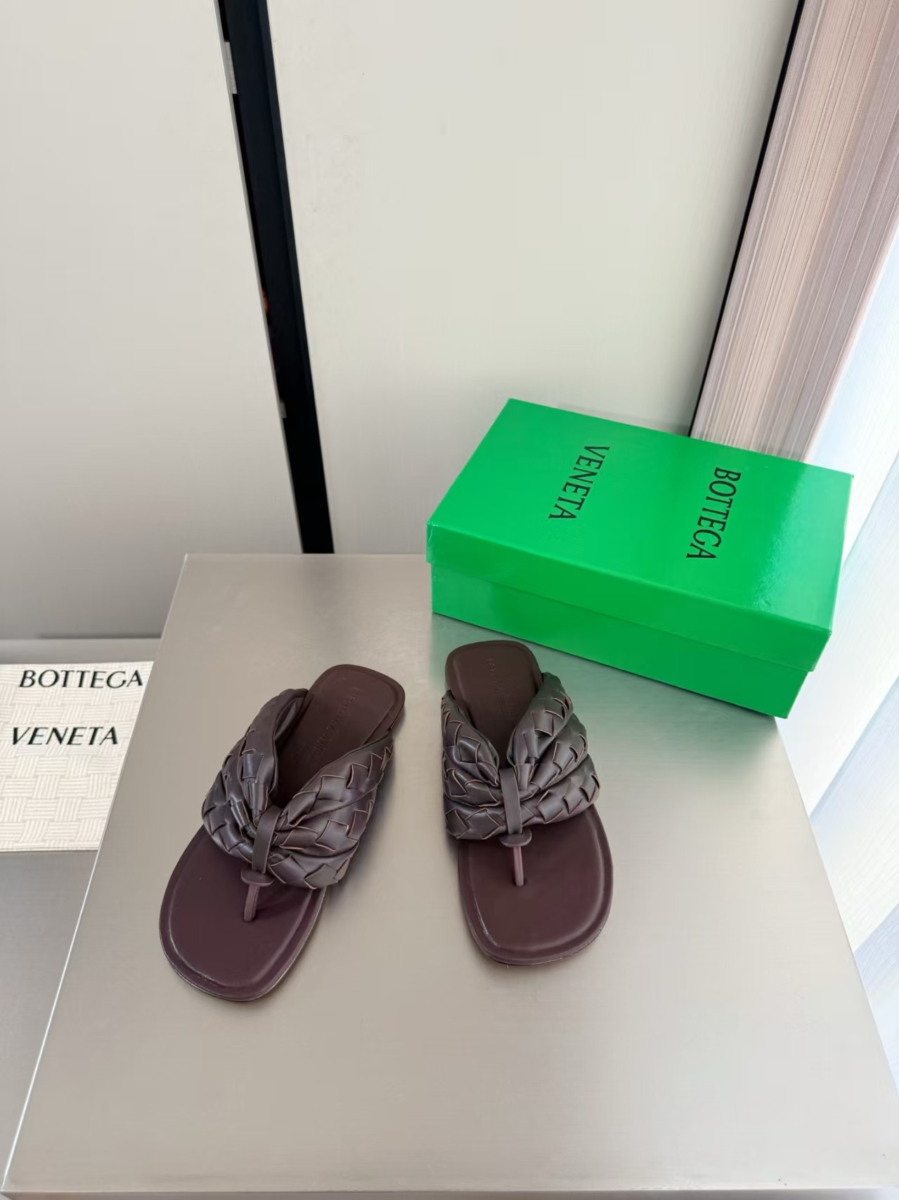 UA Bottega Veneta Salsa Thong Sandal