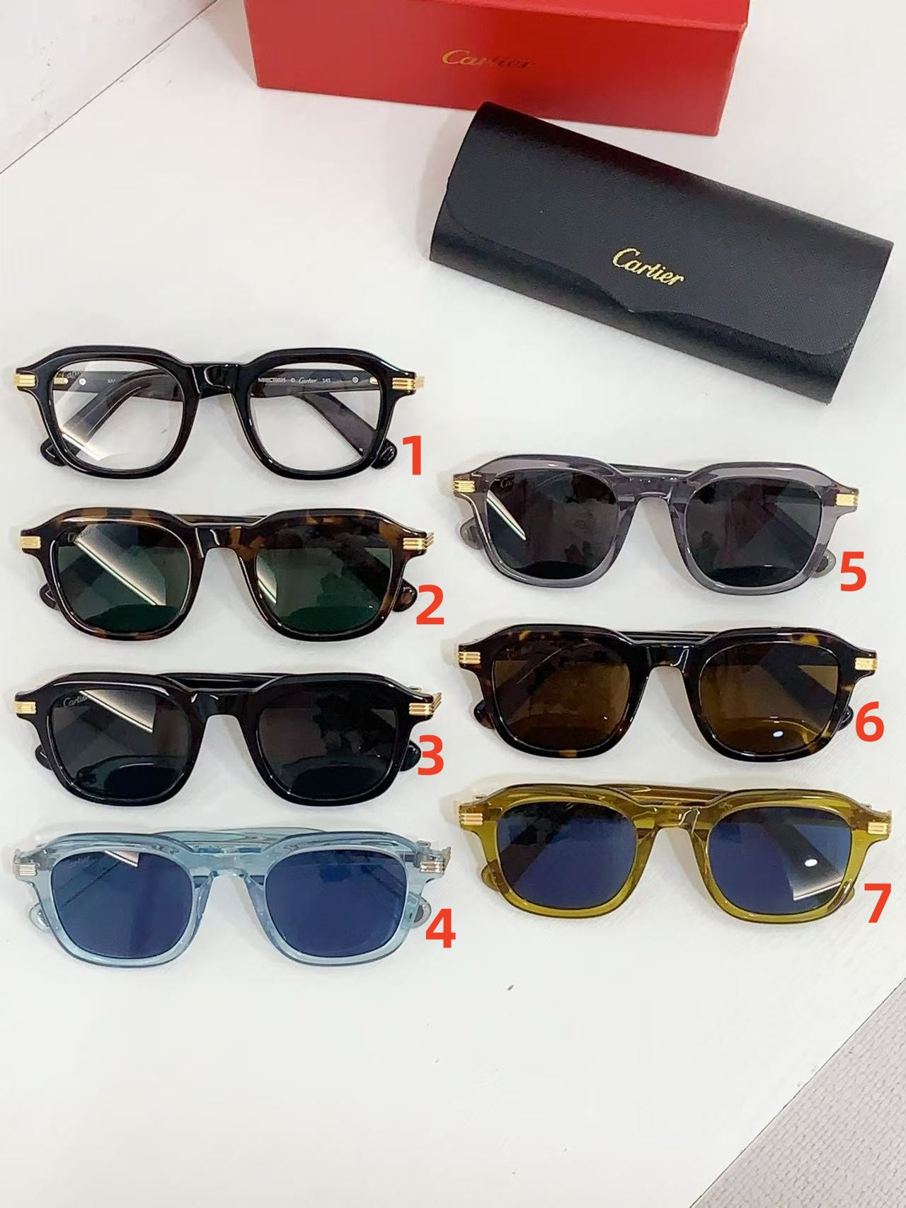 Ca*t1er glasses