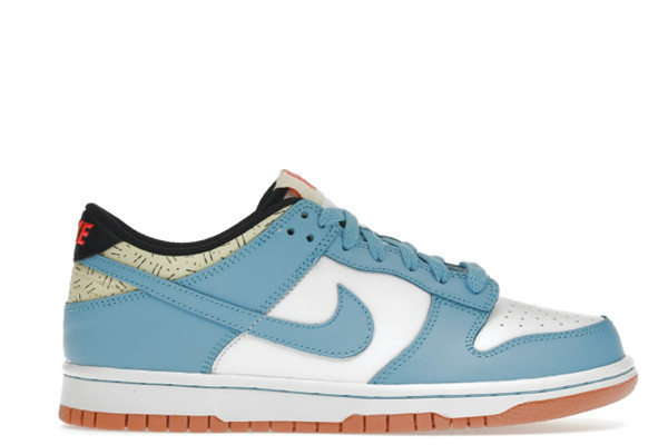 UA NIKE KYRIE IRVING X DUNK LOW SE GS 'BALTIC BLUE GUM'