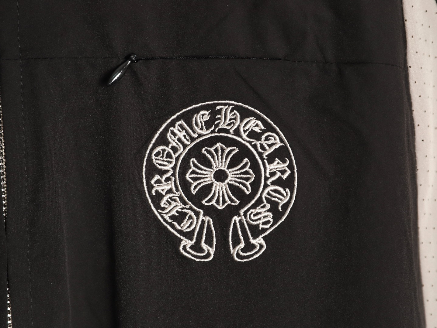 Ch*0me He**ts Coats