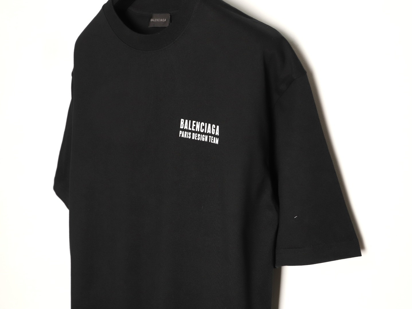 Ba1en*iaga short-sleeved t-shirt