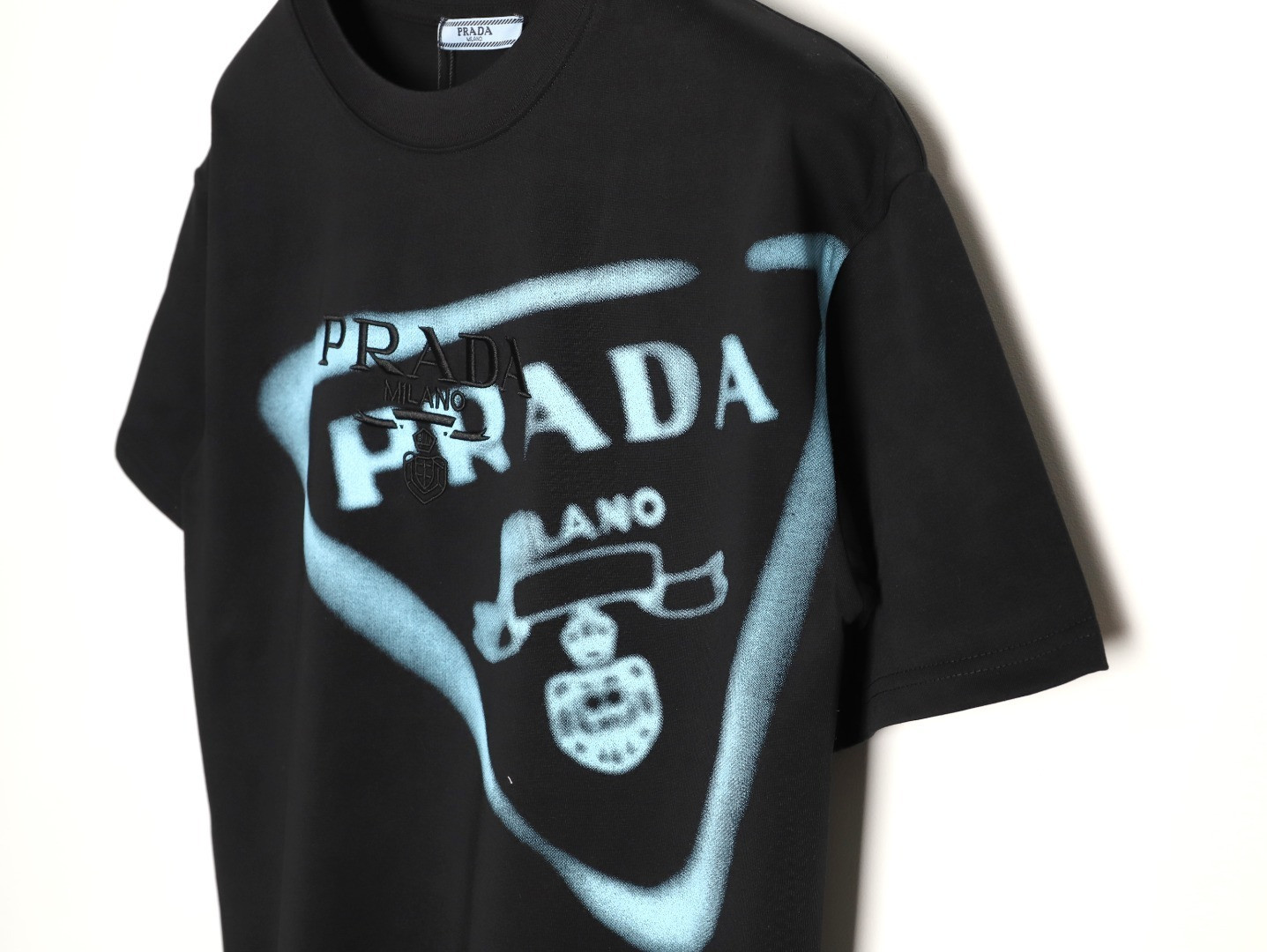 Pra*a short-sleeved t-shirt