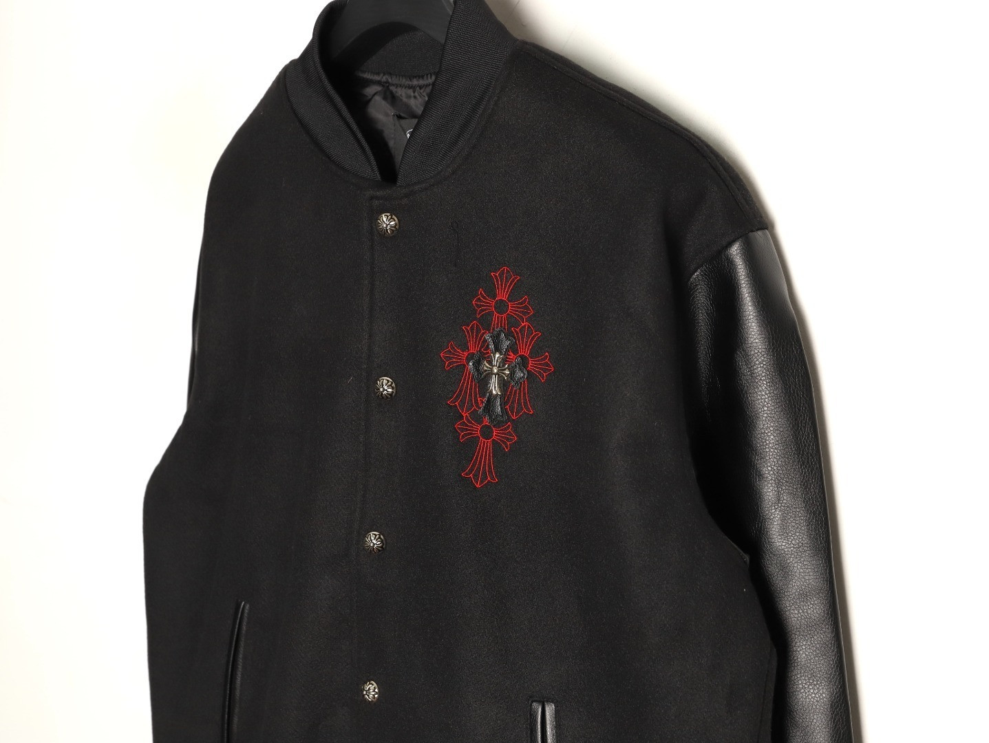 Ch*0me He**ts Coats