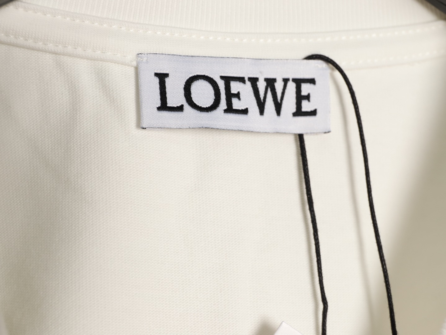 L0ew* short-sleeved t-shirt