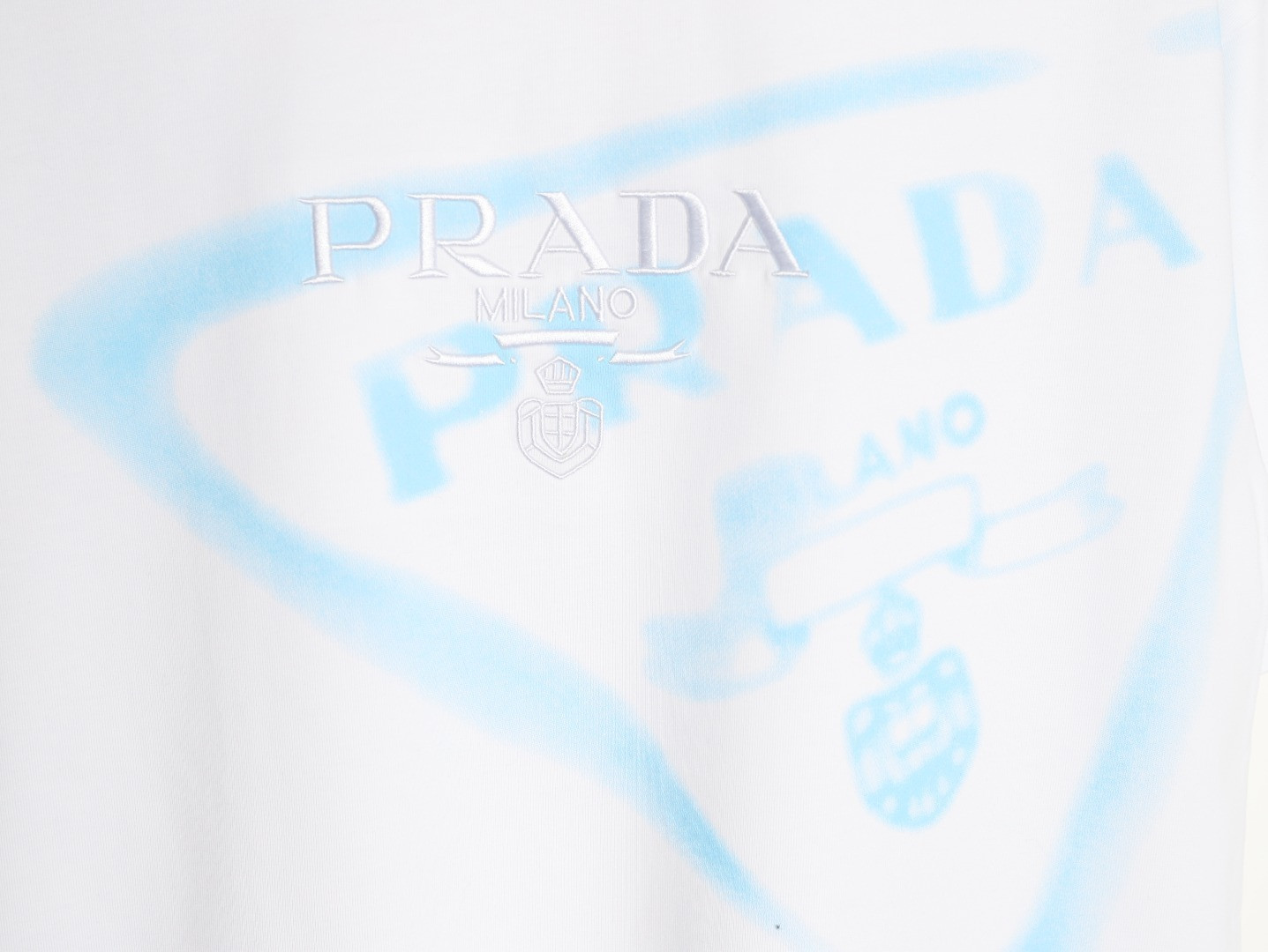 Pra*a short-sleeved t-shirt