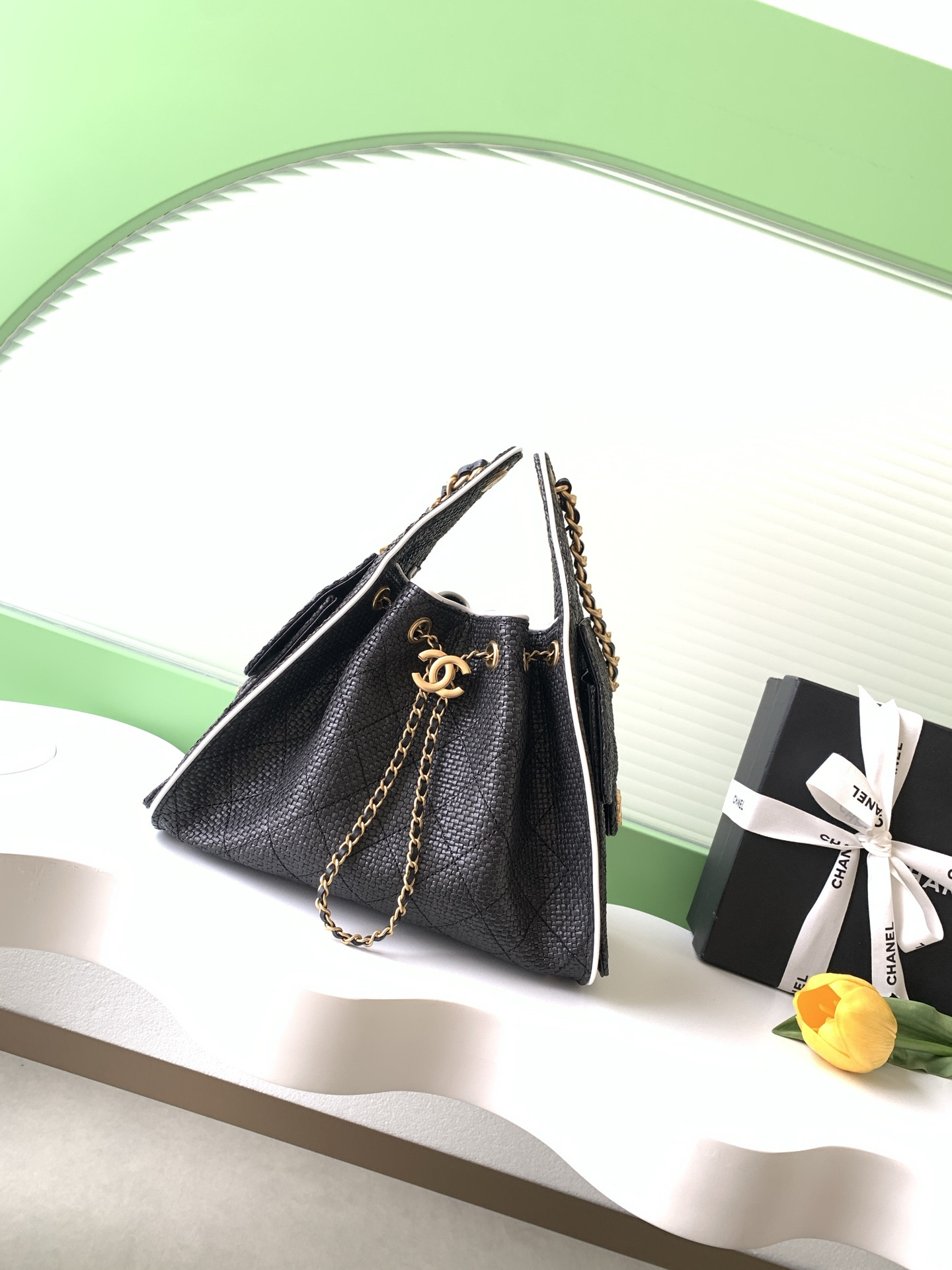CHANEL Kleine Chanel 25 tas AS5631 30x26x14cm
