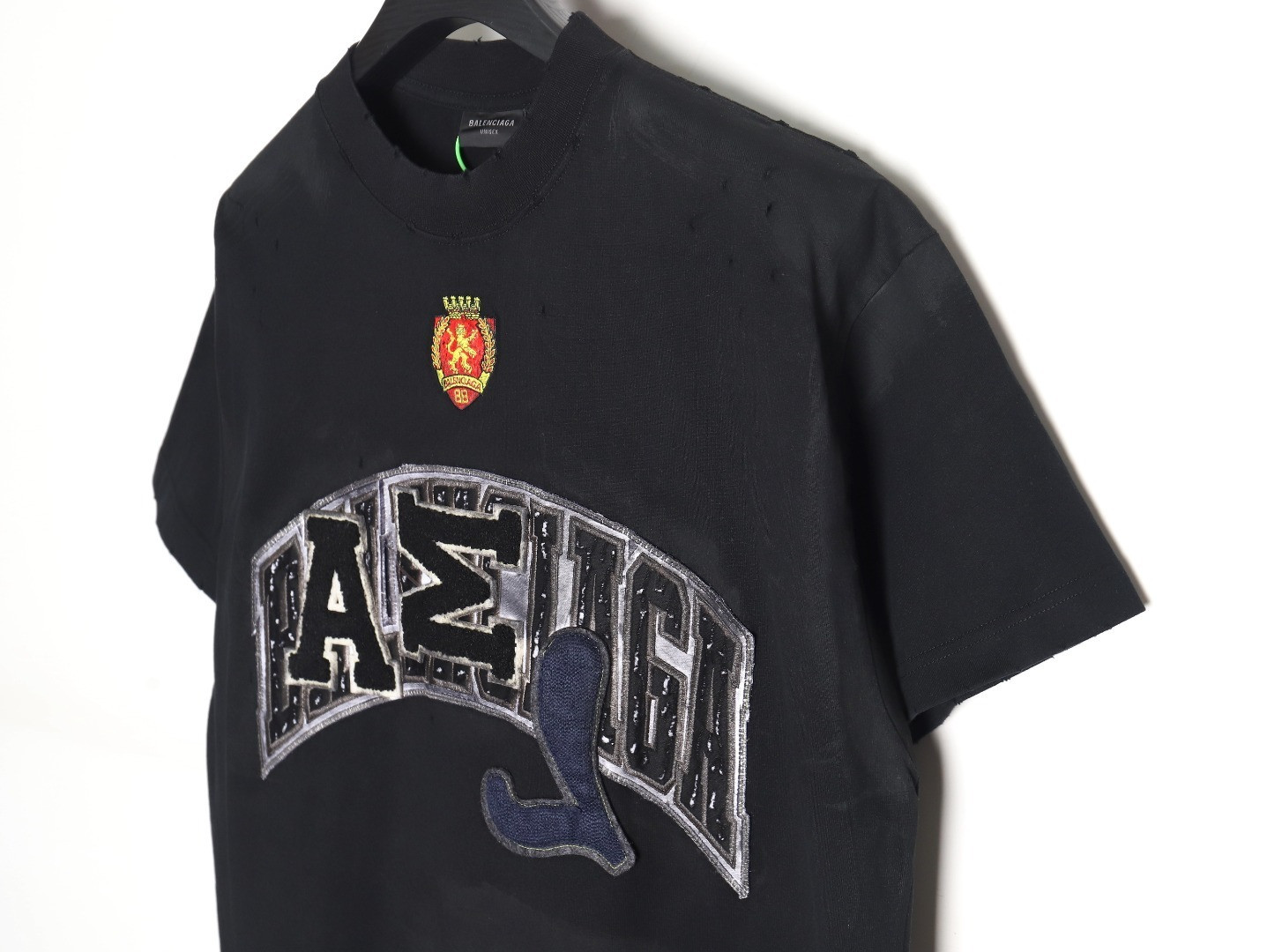 Ba1en*iaga short-sleeved t-shirt