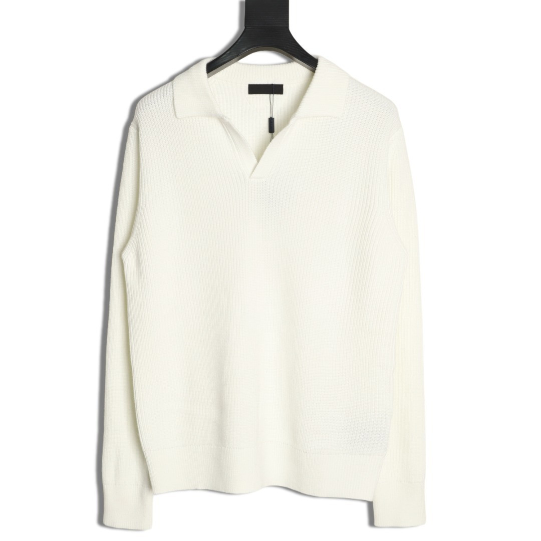 Pra*a Knitting Sweaters