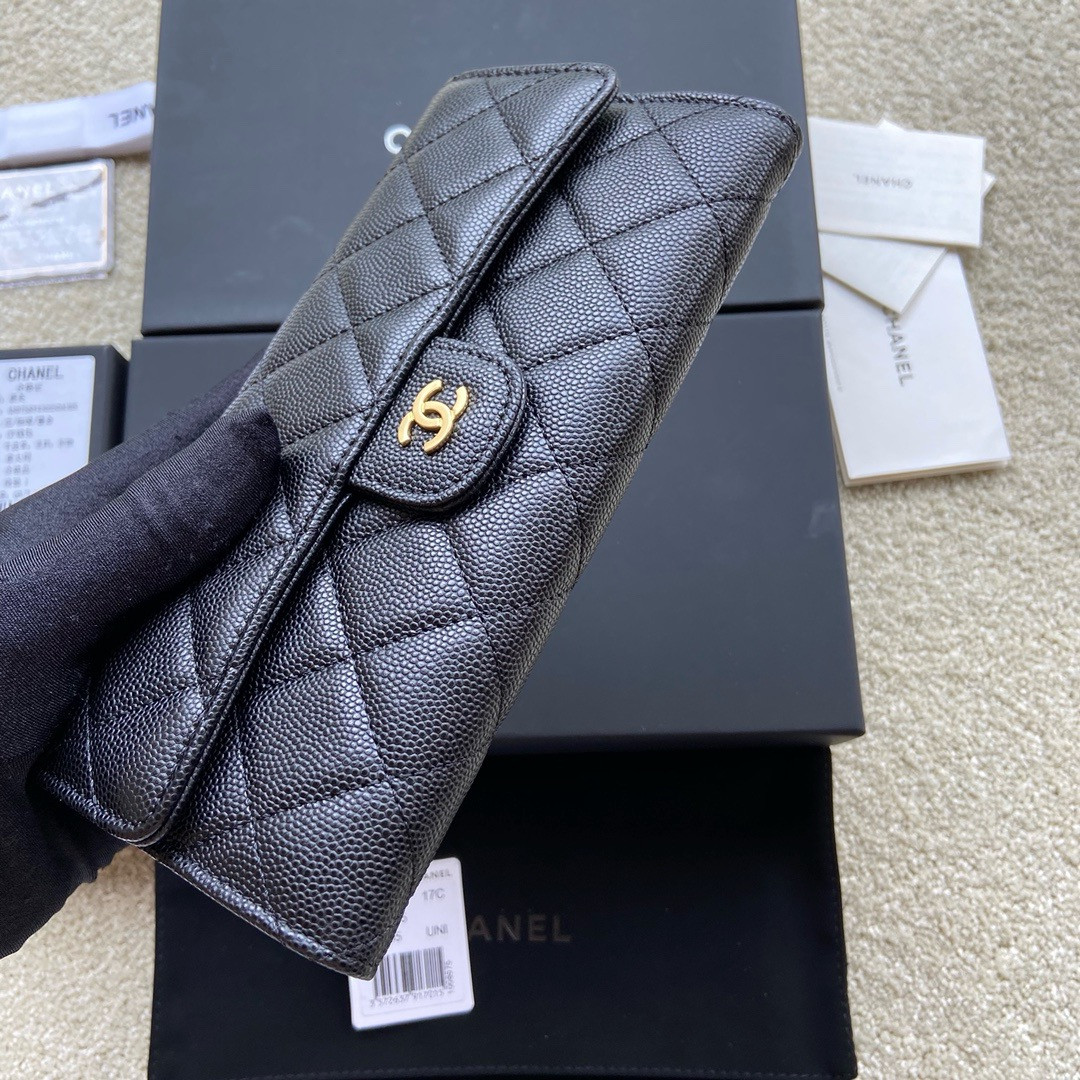 Ch**el FLAP WALLET GRAINED LEATHER BLACK GOLD 19.5 x10 cm