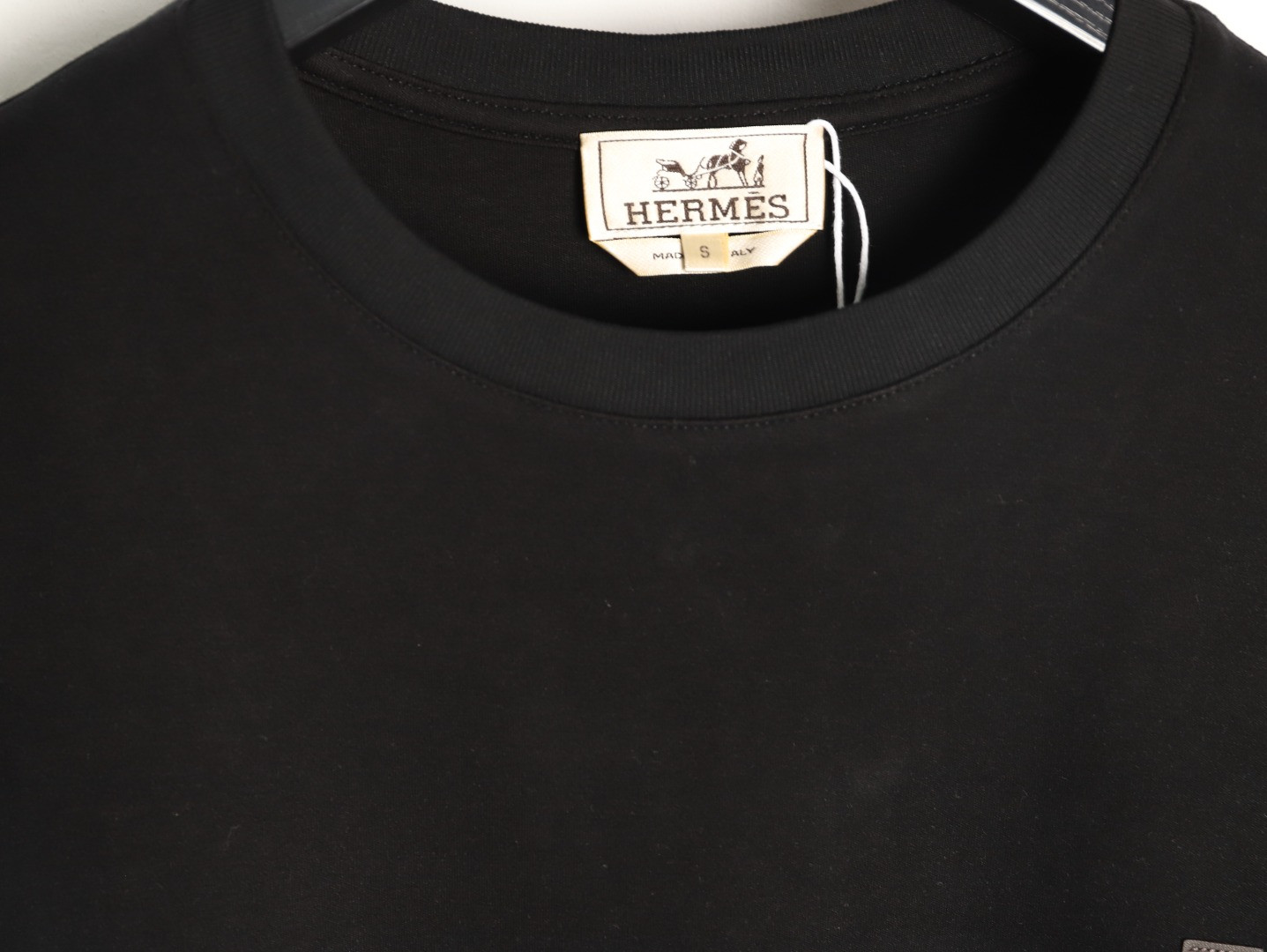 H**me5 short-sleeved t-shirt