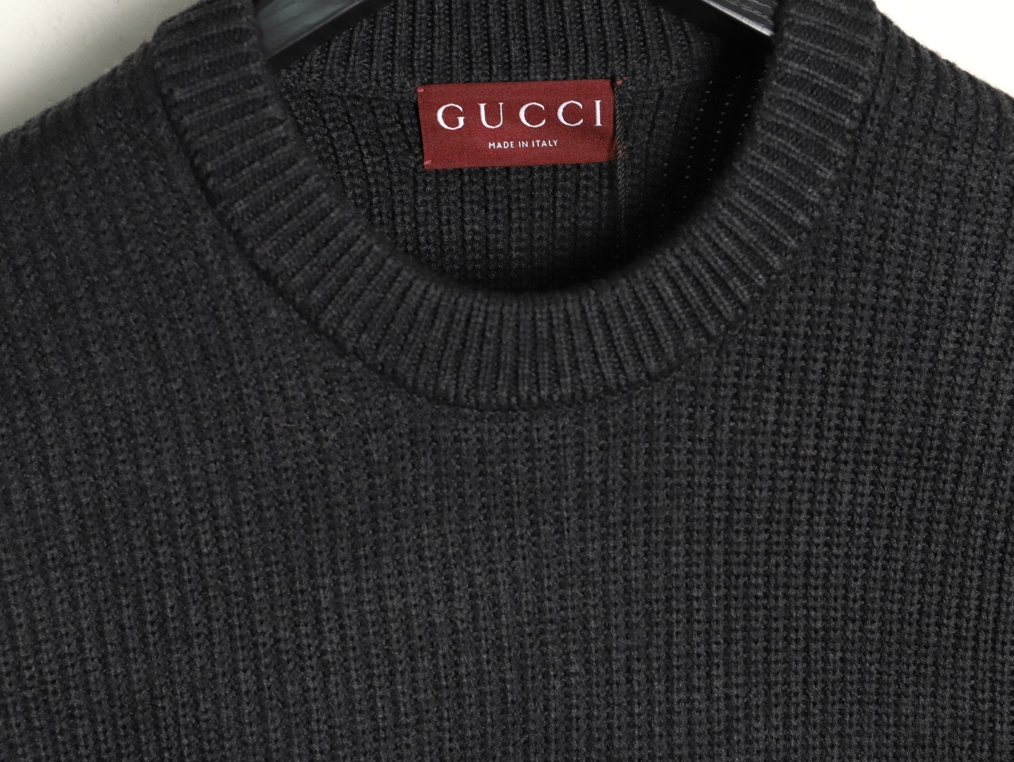 Gvc*1 25Fw Sweaters