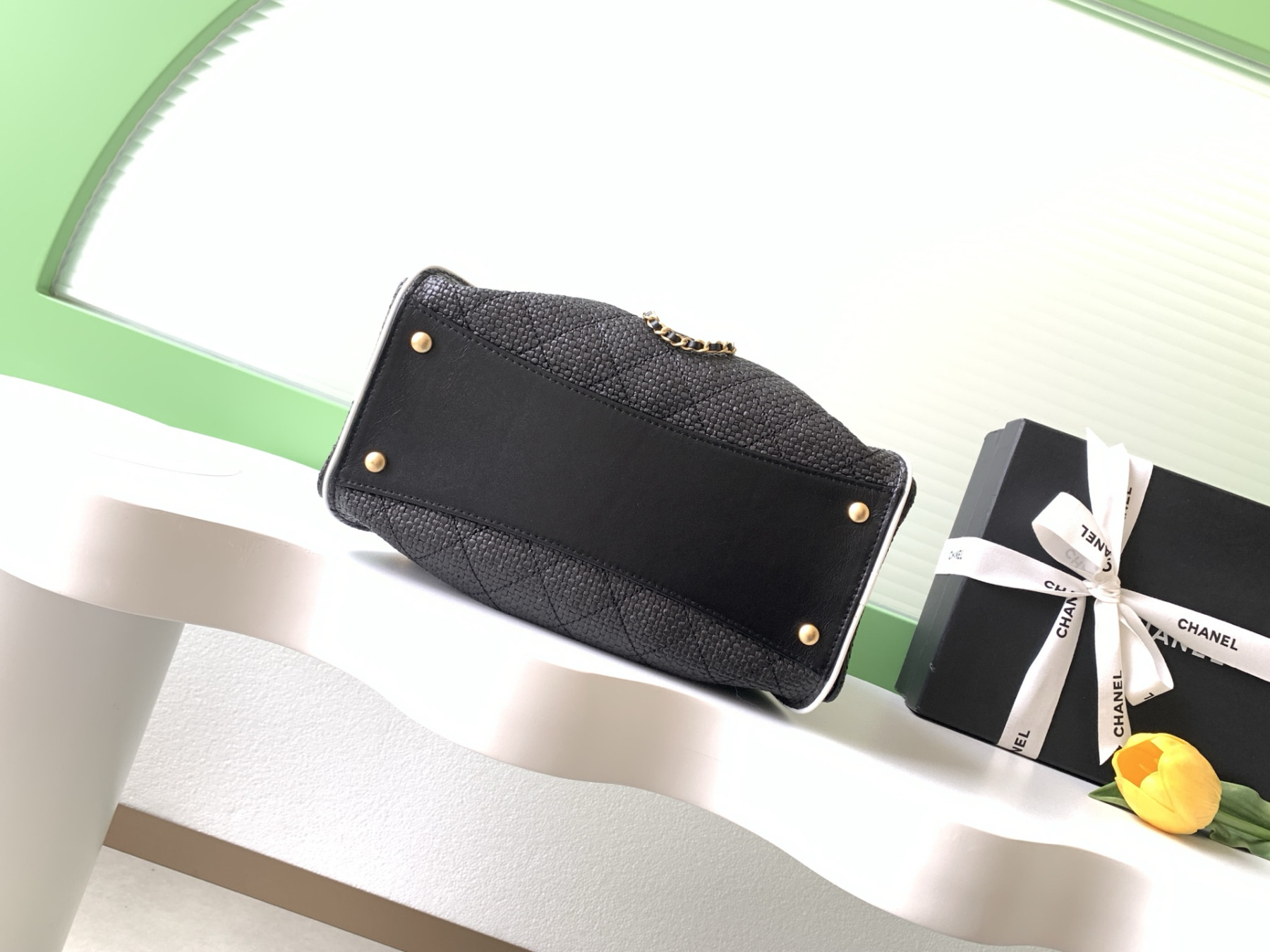 CHANEL Kleine Chanel 25 tas AS5631 30x26x14cm