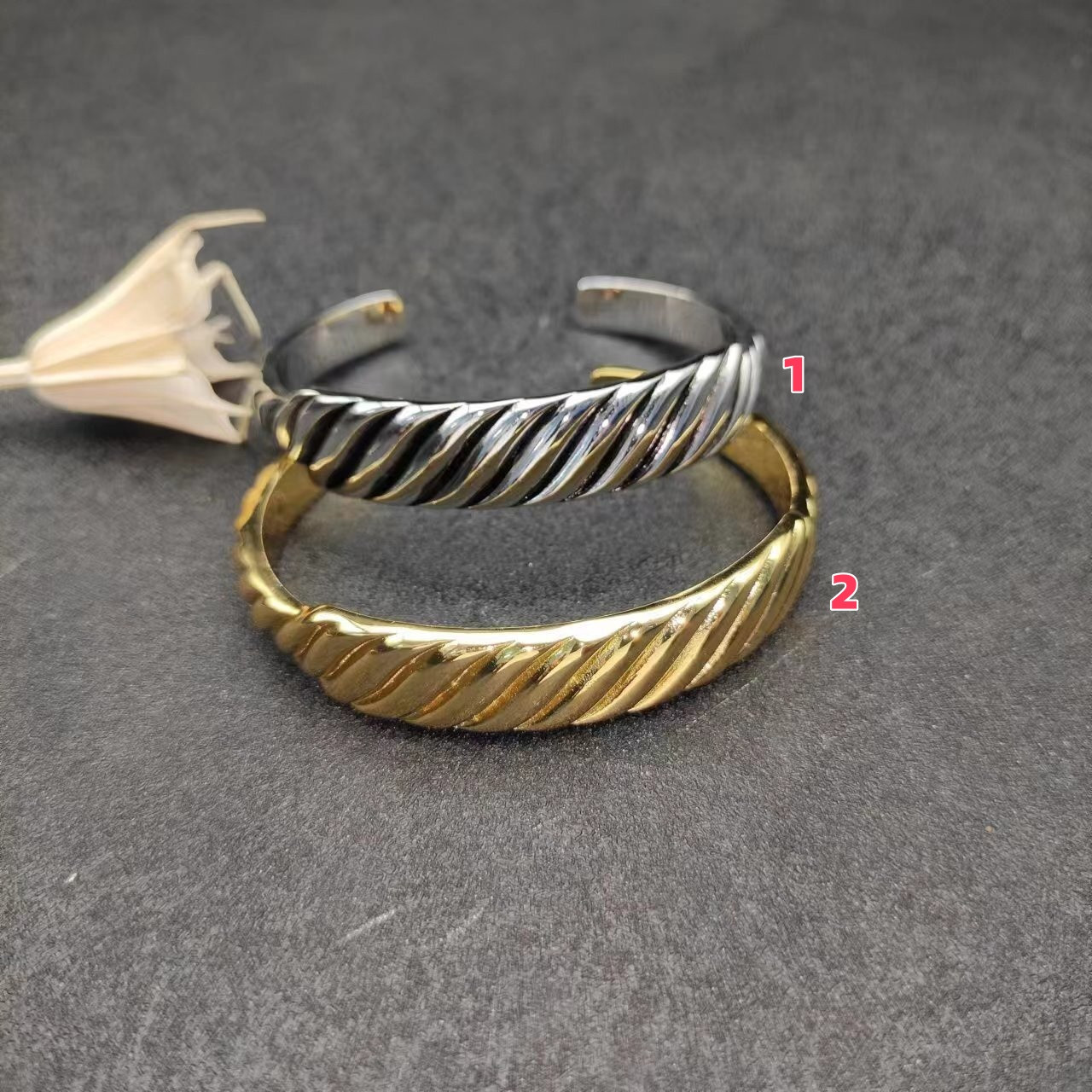 dau1d Yvrm*n 12.9mm bracelet(wrist circumference 15-20cm)