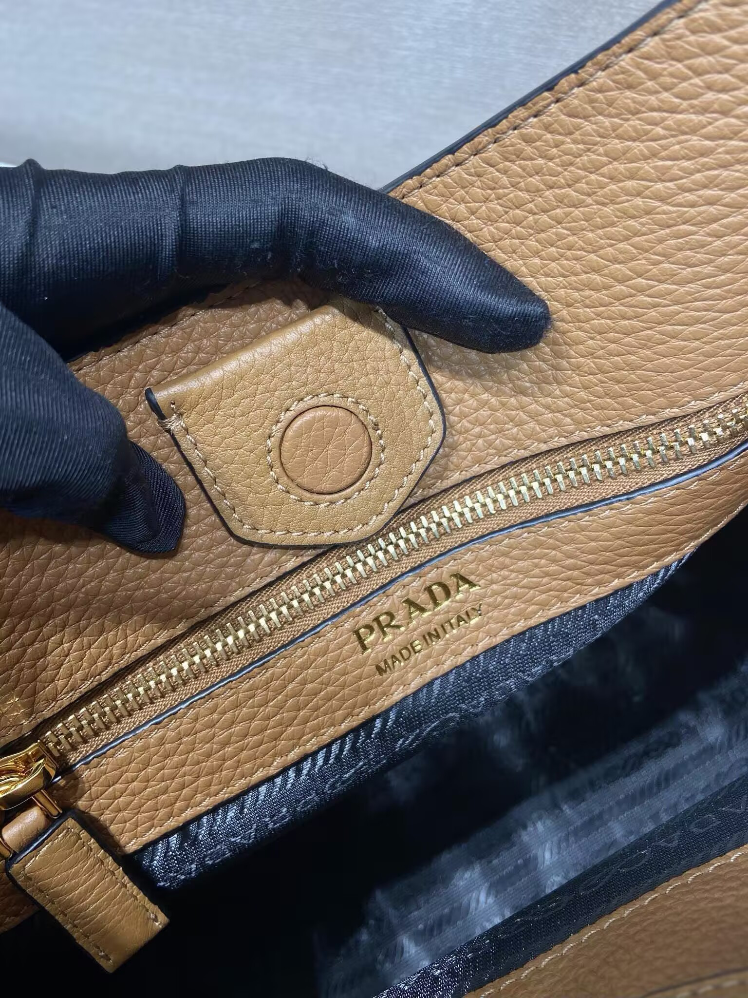Prada Medium Leather Bag 26X28X11cm