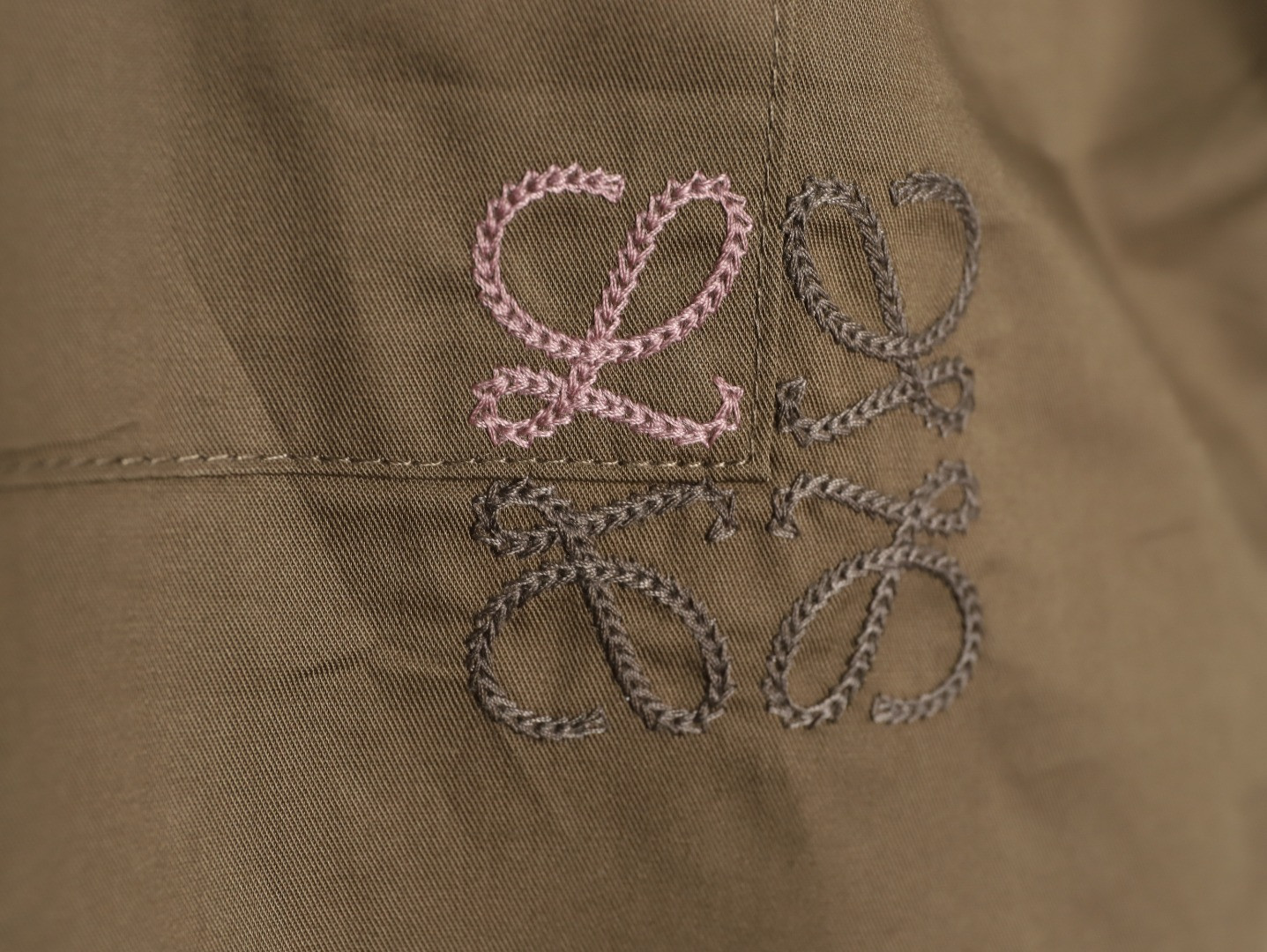 LOEWE Anagram Long-sleeved Shirts
