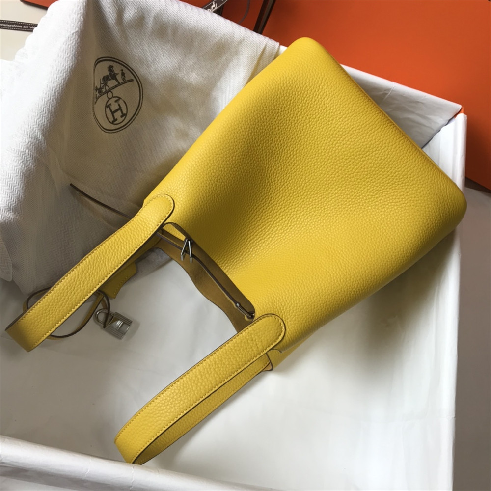 H**me5 Picotin 18cm amber yellow without original box