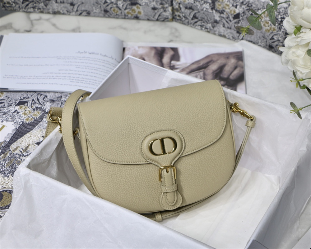 MEDIUM D10r BOBBY BAG Apricot Grained Calfskin