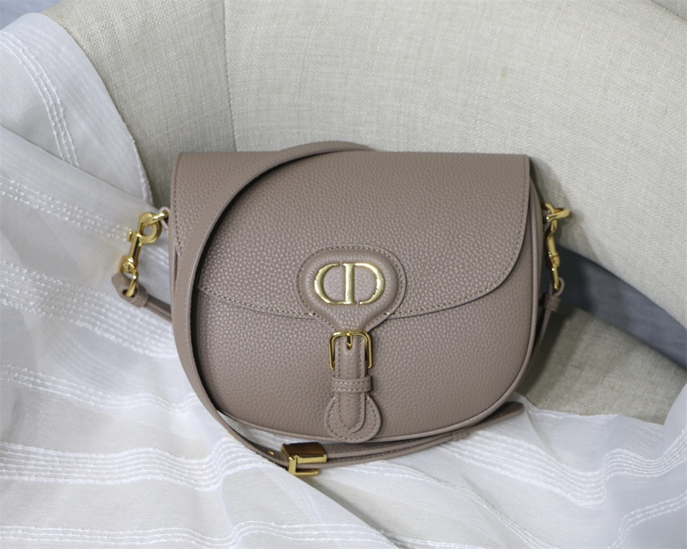 MEDIUM D10r BOBBY BAG Grey Grained Calfskin