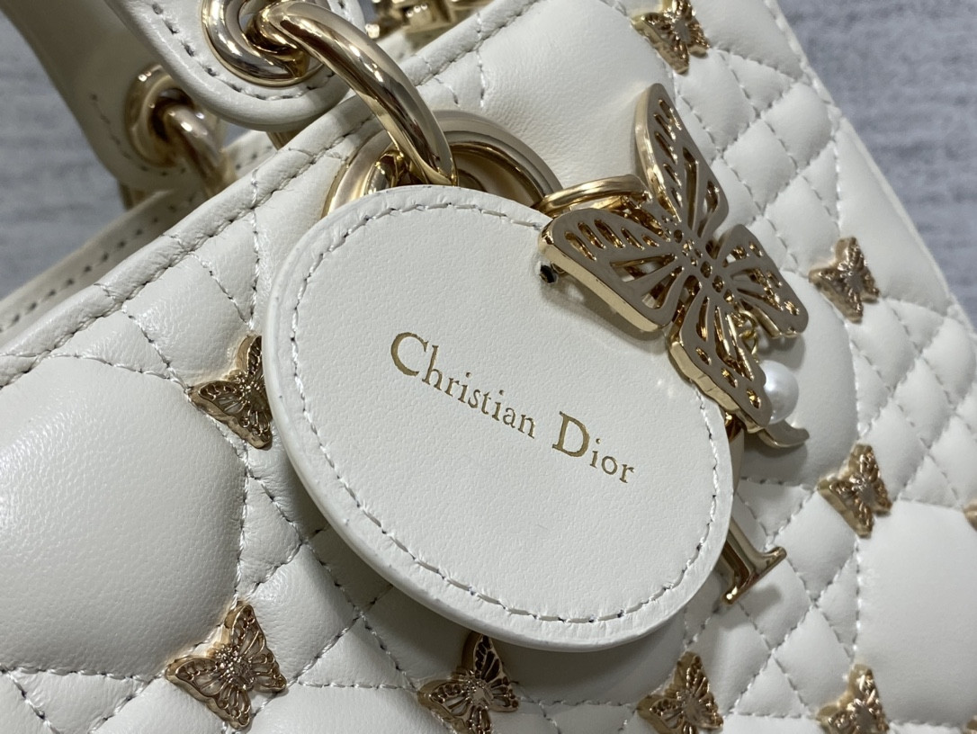 D10r MEDIUM LADY D-JOY BAG White with Butterfly Studs