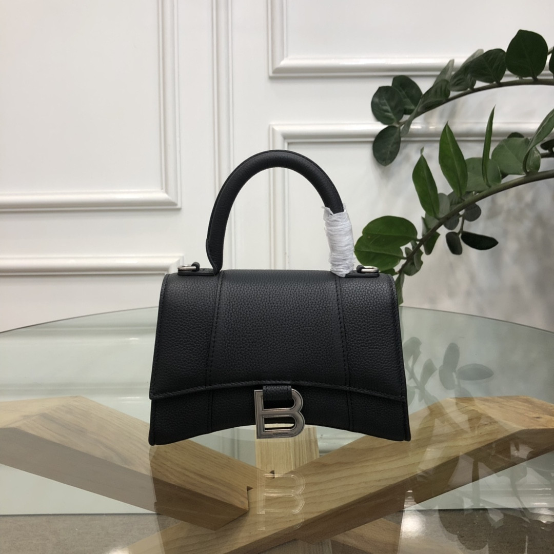 Ba1en*iaga WOMEN'S HOURGLASS MINI HANDBAG GRAINED LEATHER IN BLACK L7.4 x H5.1 x W3.1 inch