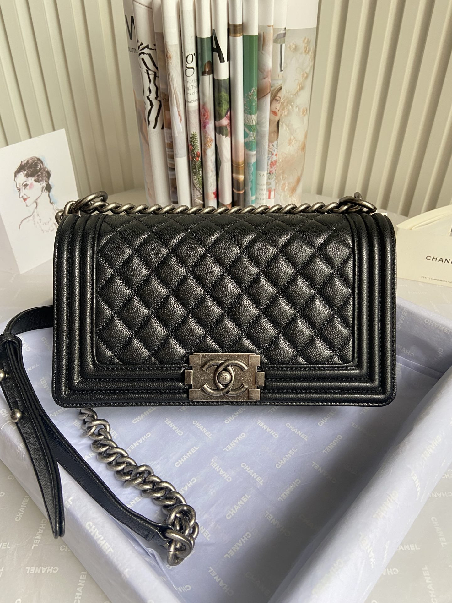 BOY Ch**el HANDBAG Shiny Grained Calfskin 5.9 × 9.8 × 3.5 in