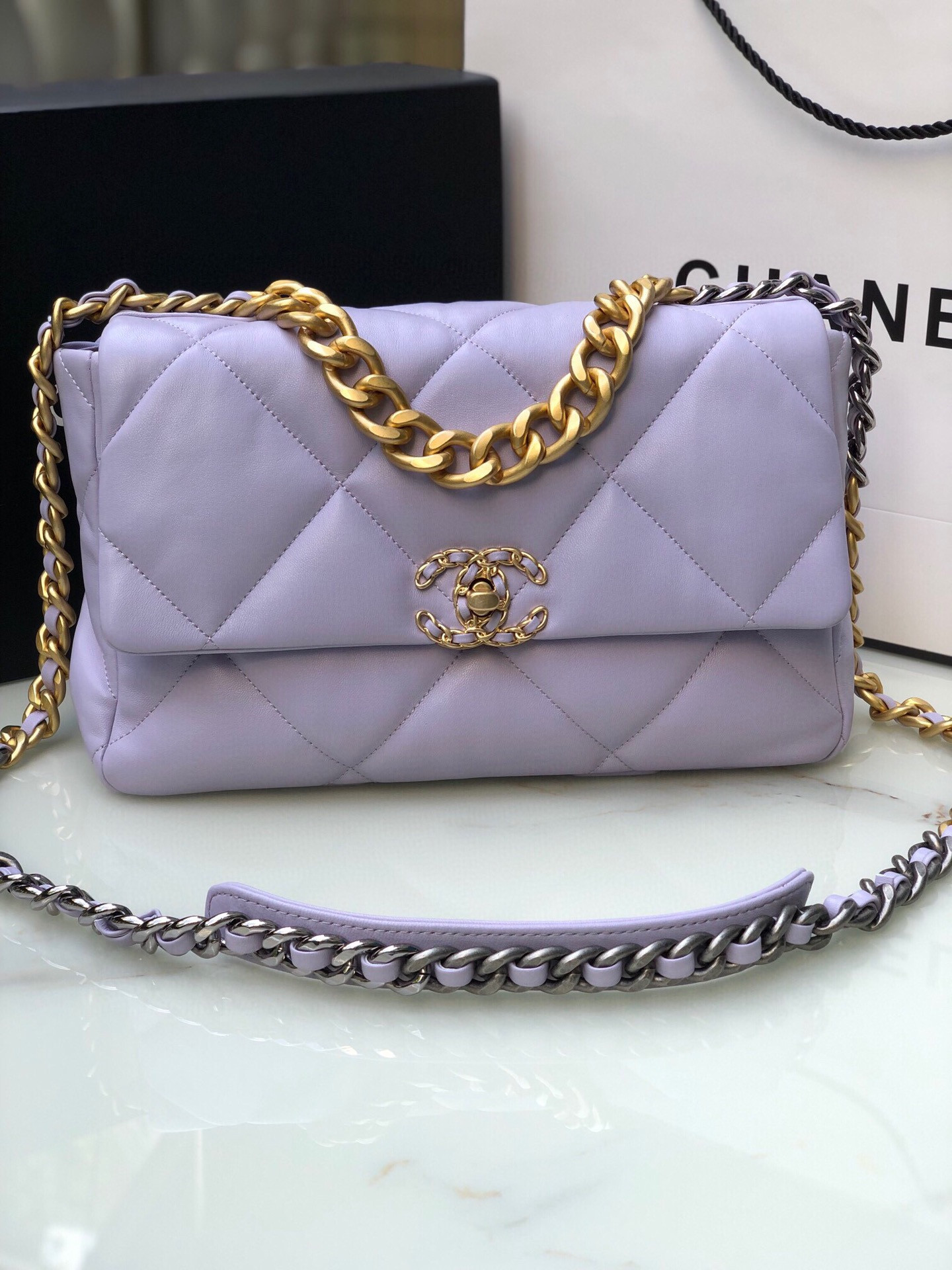 Ch**el 19 LARGE HANDBAG Shiny Leather, Gold-Tone, Silver-Tone & Ruthenium-Finish Metal Purple 7.8 × 11.7 × 3.9 in
