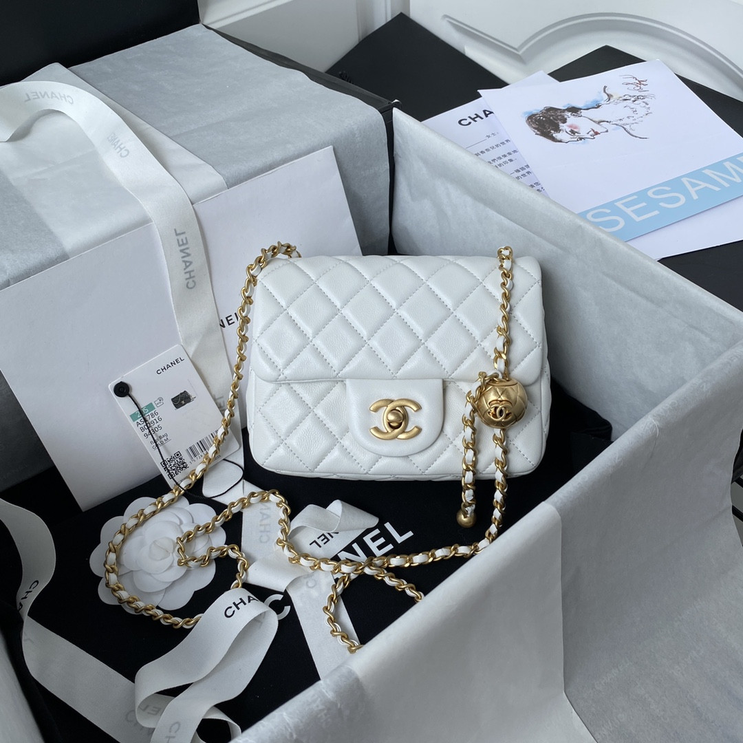 Ch**el MINI FLAP BAG SHINY CALFSKIN & Gold-Tone METAL WHITE 5.3 × 6.6 × 3.1 in
