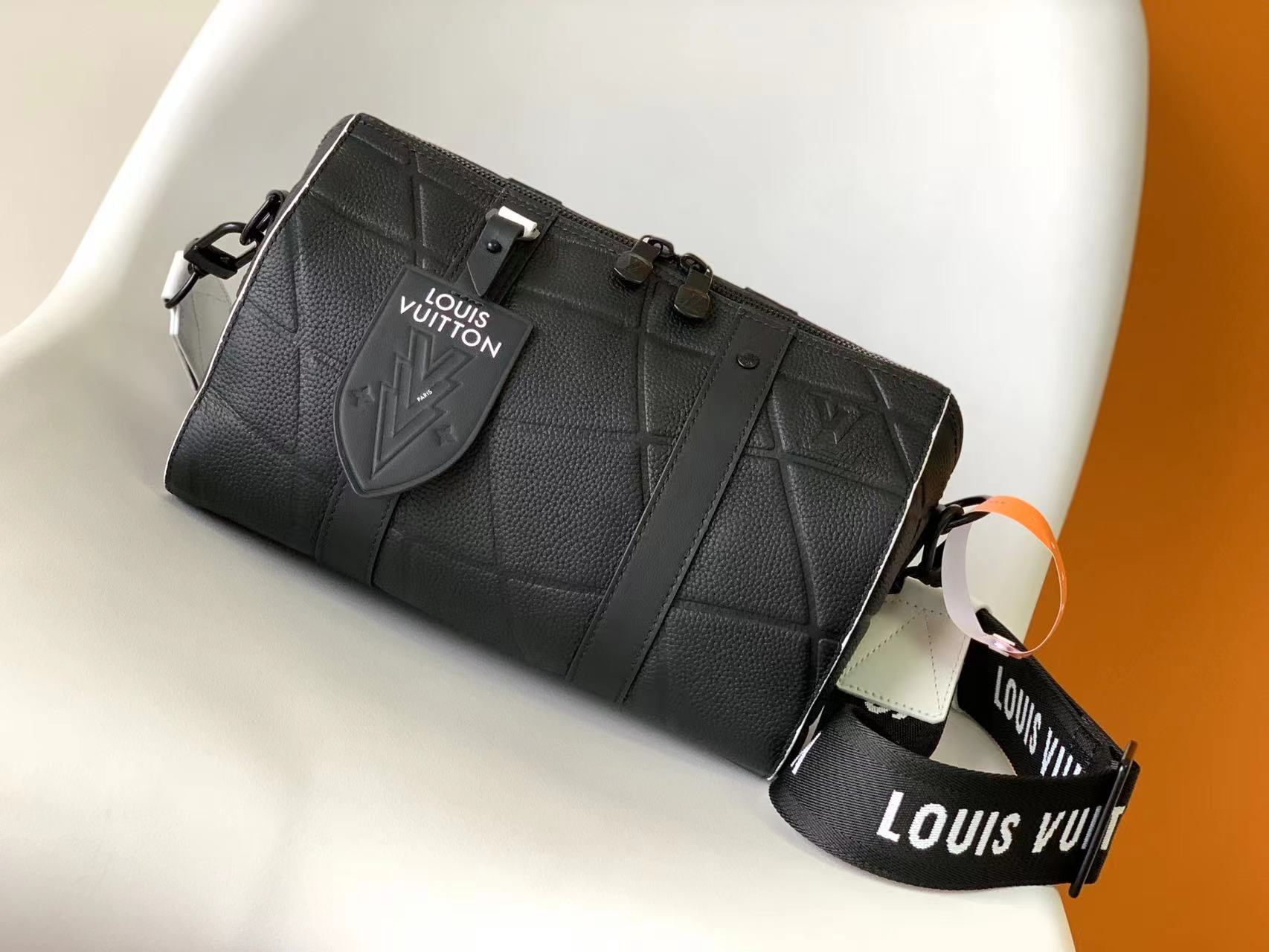 L0vis Vvtt0n Keepall Bandoulière 25 M21543 9.8 x 5.9 x 4.3 inches