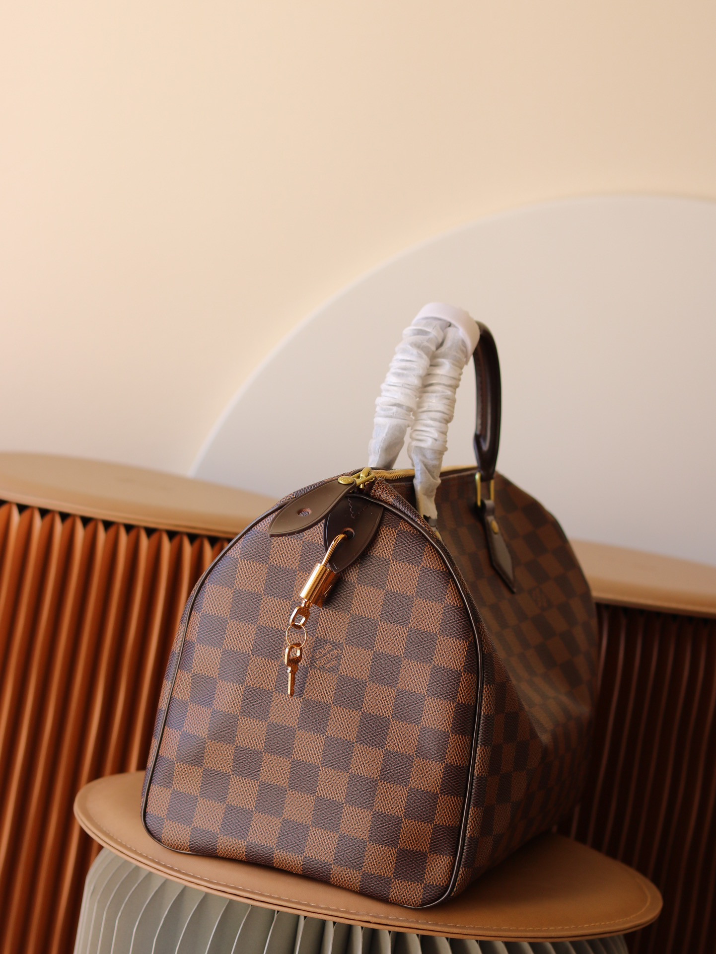 L0vis Vvtt0n N41364 Speedy 30