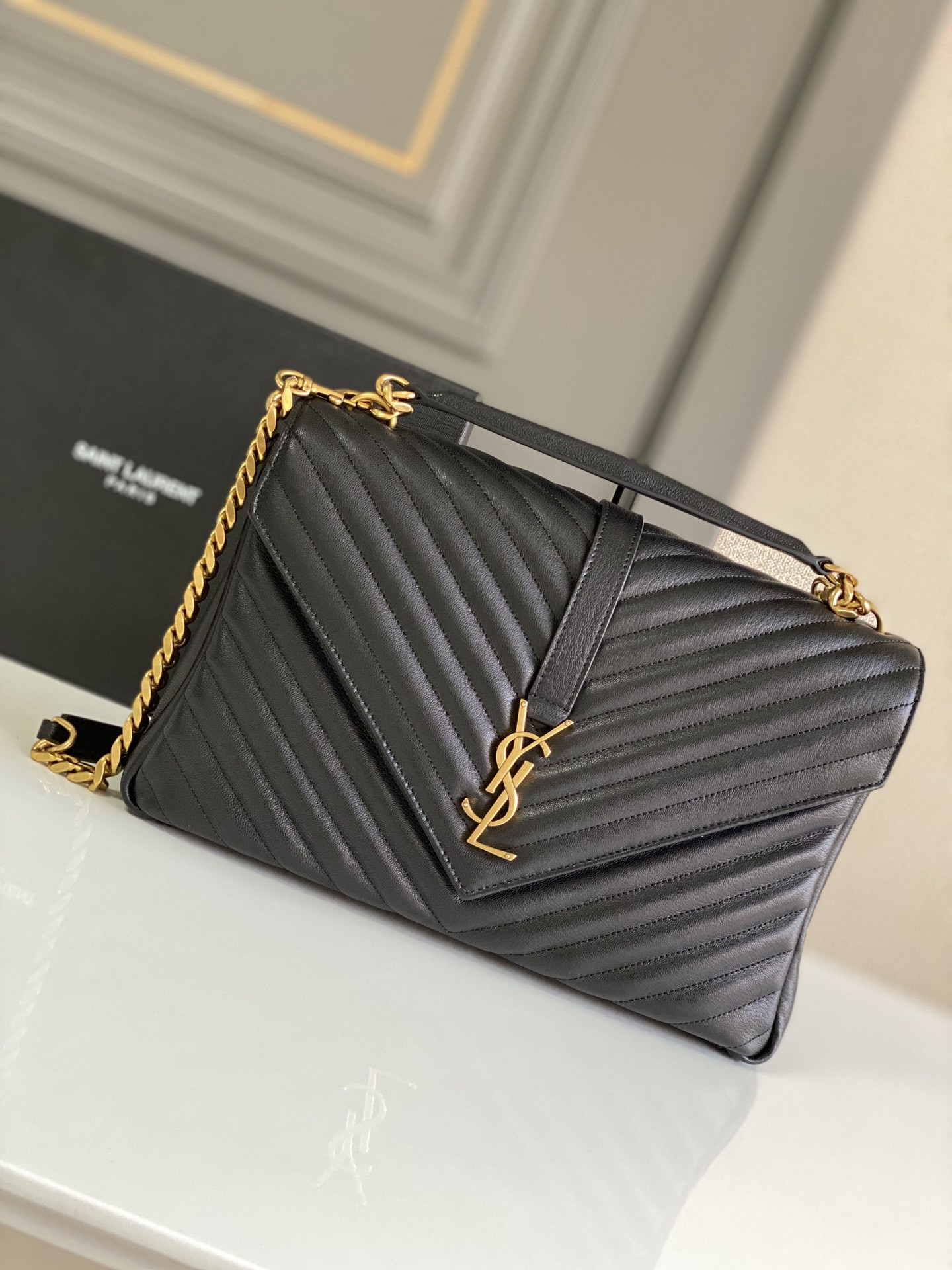 Y51 COLLEGE LARGE IN QUILTED LEATHER BLACK GOLD 32X21X8 CM