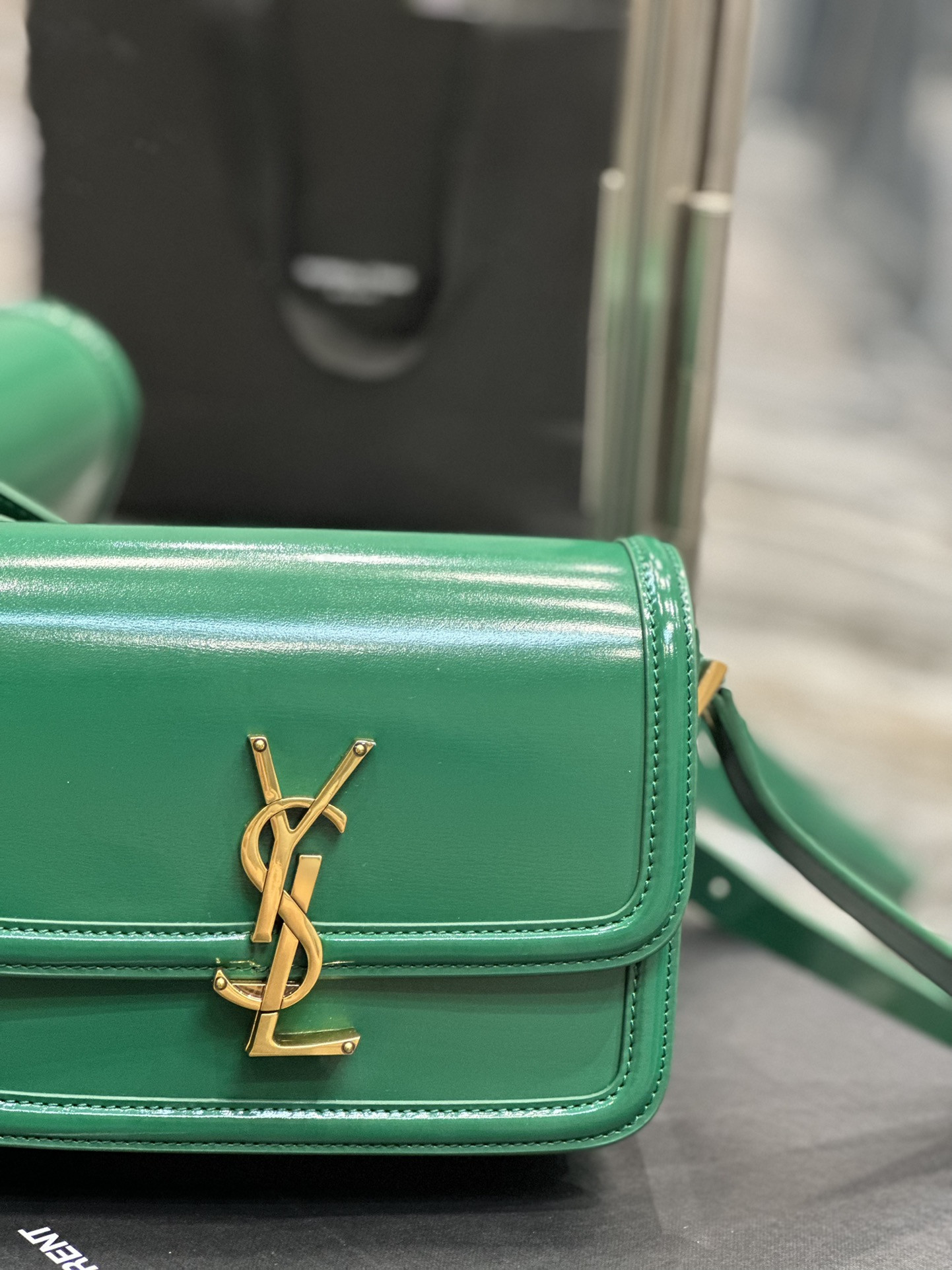 Y51 SOLFERINO SMALL SATCHEL IN BOX Sa1nt Lau*nt GREEN 7.4 X 5.1 X 1.9 INCHES