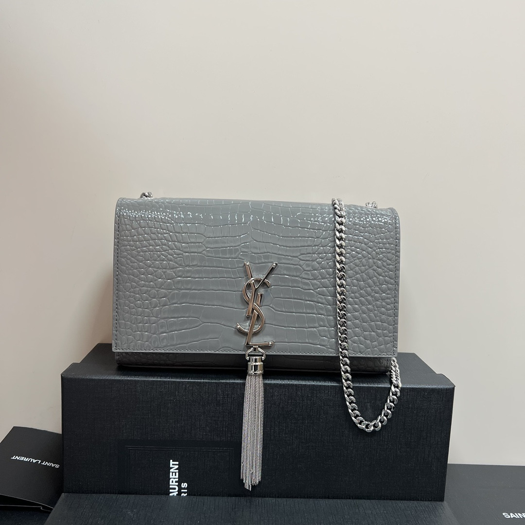 Y51 KATE MEDIUM TASSEL IN CROCODILE-EMBOSSED LEATHER GRAY 9.4 X 5.7 X 2.1 INCHES