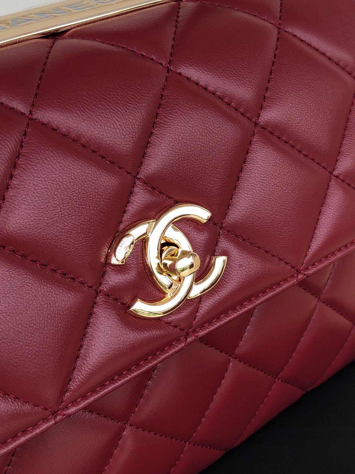 Ch**el FLAP BAG WITH TOP HANDLE 6.6 × 9.8 × 4.7 in