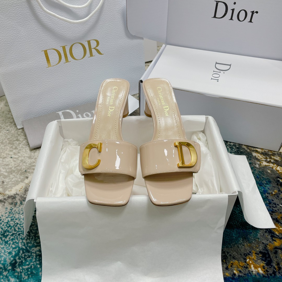 UA D10r Or C'est D10r Heeled Slide