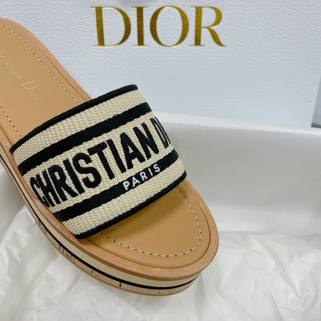 UA D10riviera Dway Platform Slide