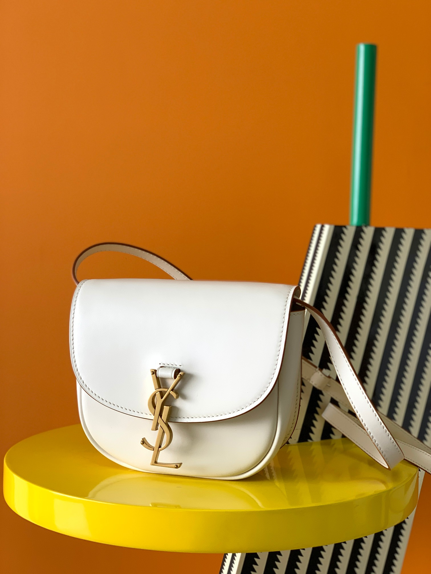 Y51 KAIA SMALL SATCHEL IN SMOOTH LEATHER 7.2 X 6.1 X 2.1 INCHES