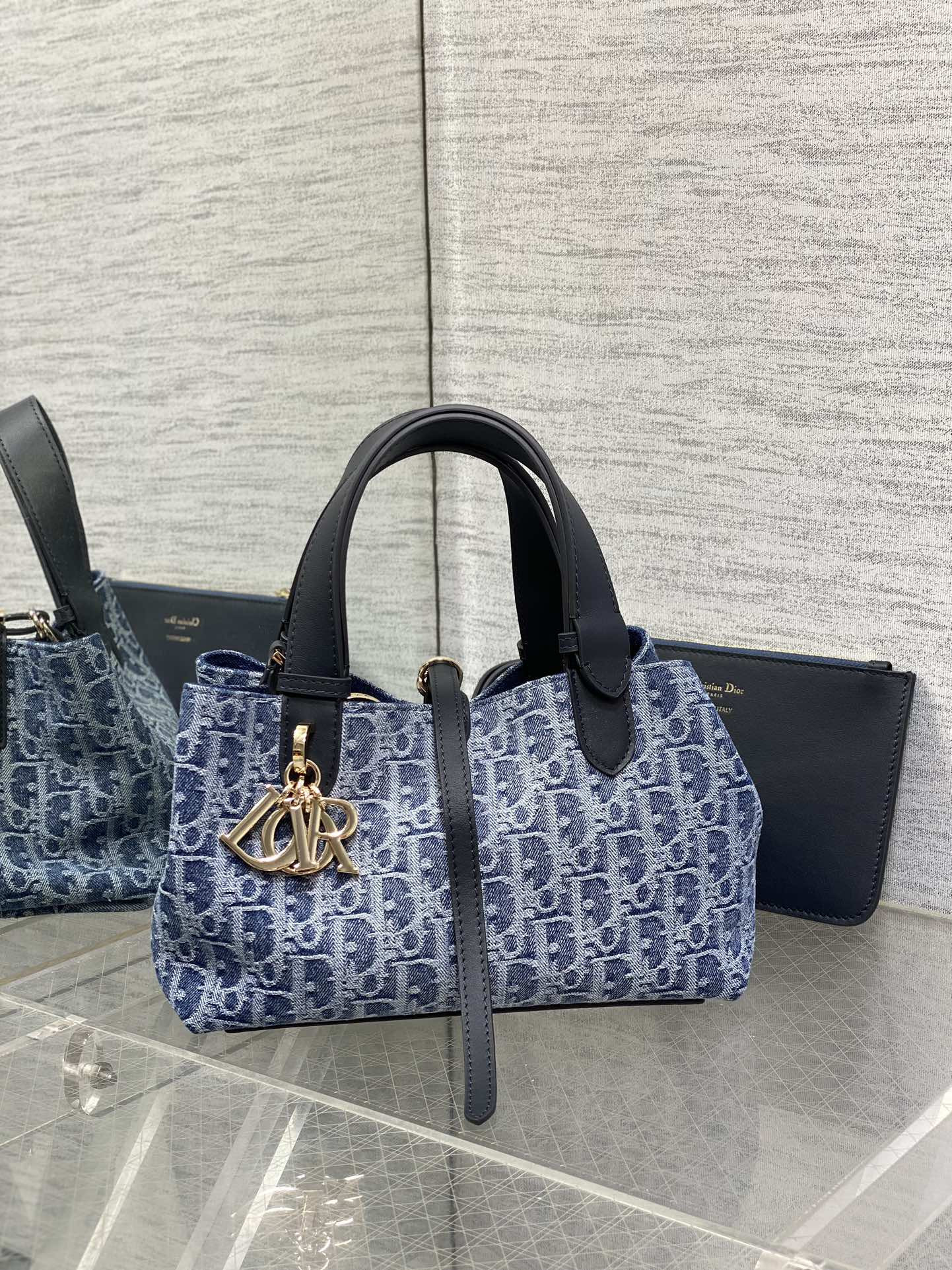small d10r toujours bag blue De*1m d10r oblique jacquard 23 x15 x15cm